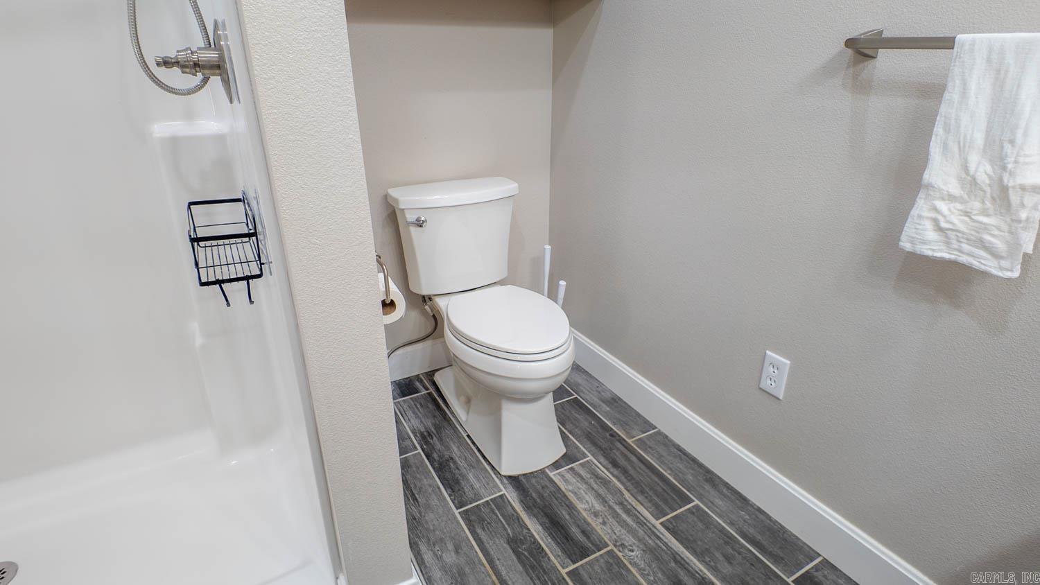 312 Earl Street Property Photo 42
