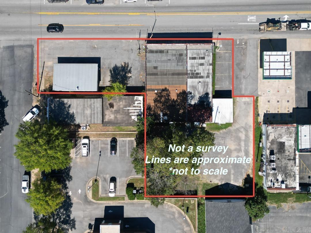 105 E Center Street Property Photo 2
