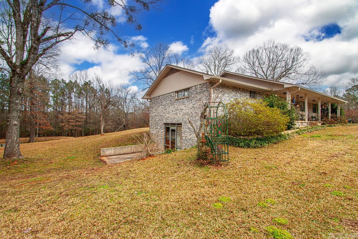 926 Grant 67 Road Property Photo 6