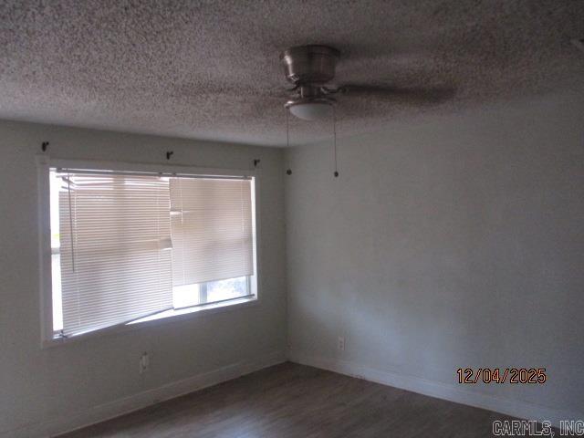 209 Cross St Property Photo 4