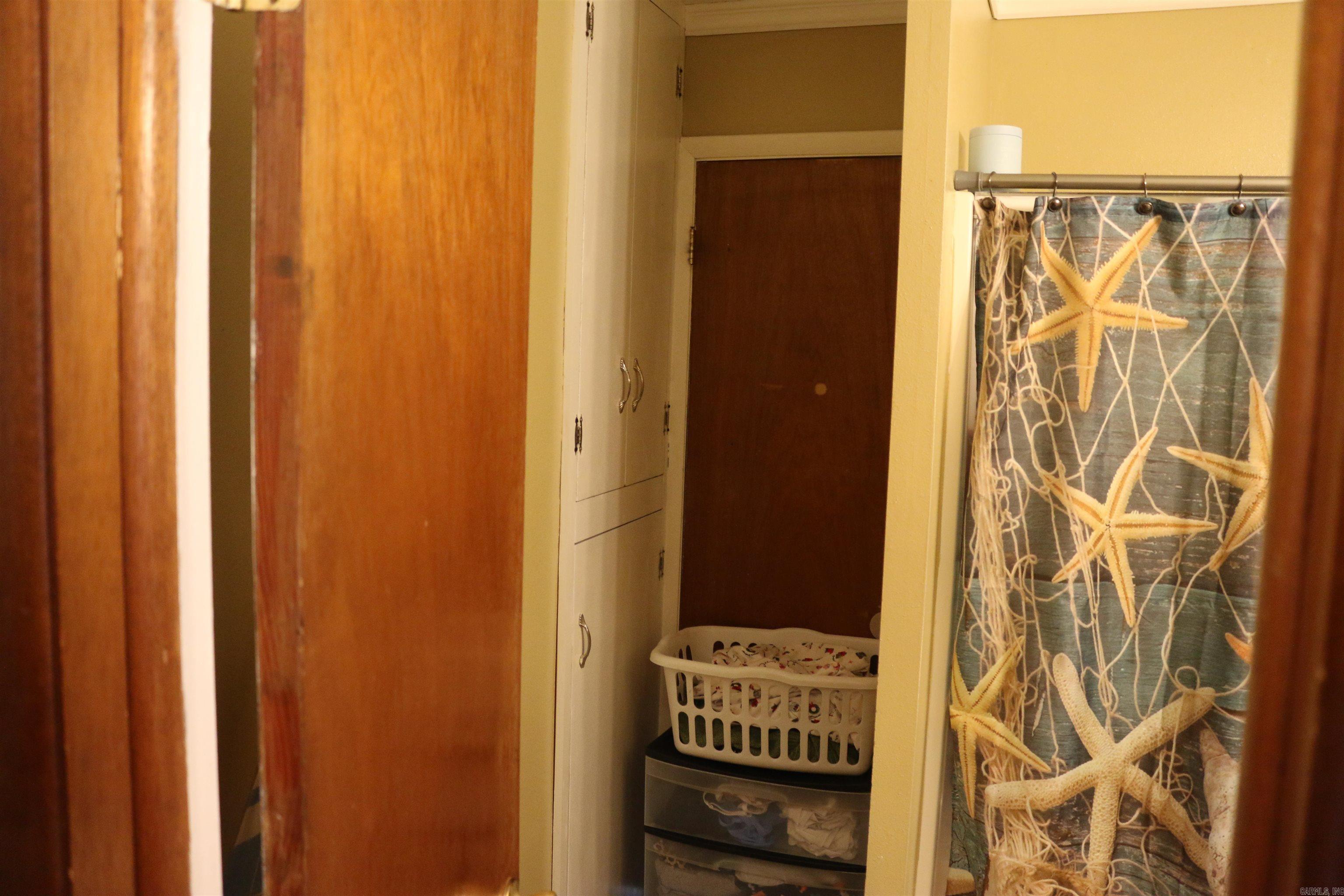 1013 Lakeside Drive Property Photo 16