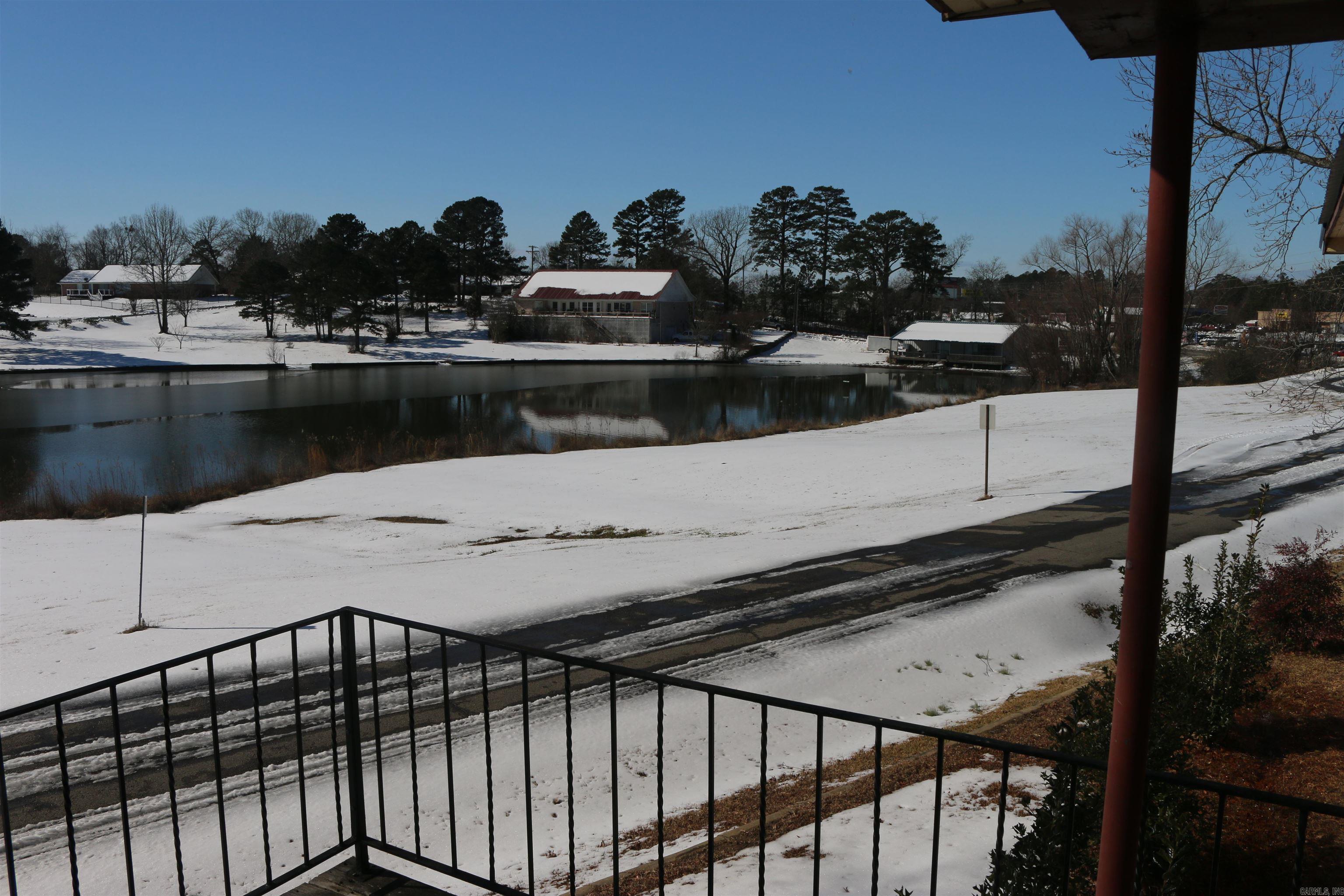 1013 Lakeside Drive Property Photo 41