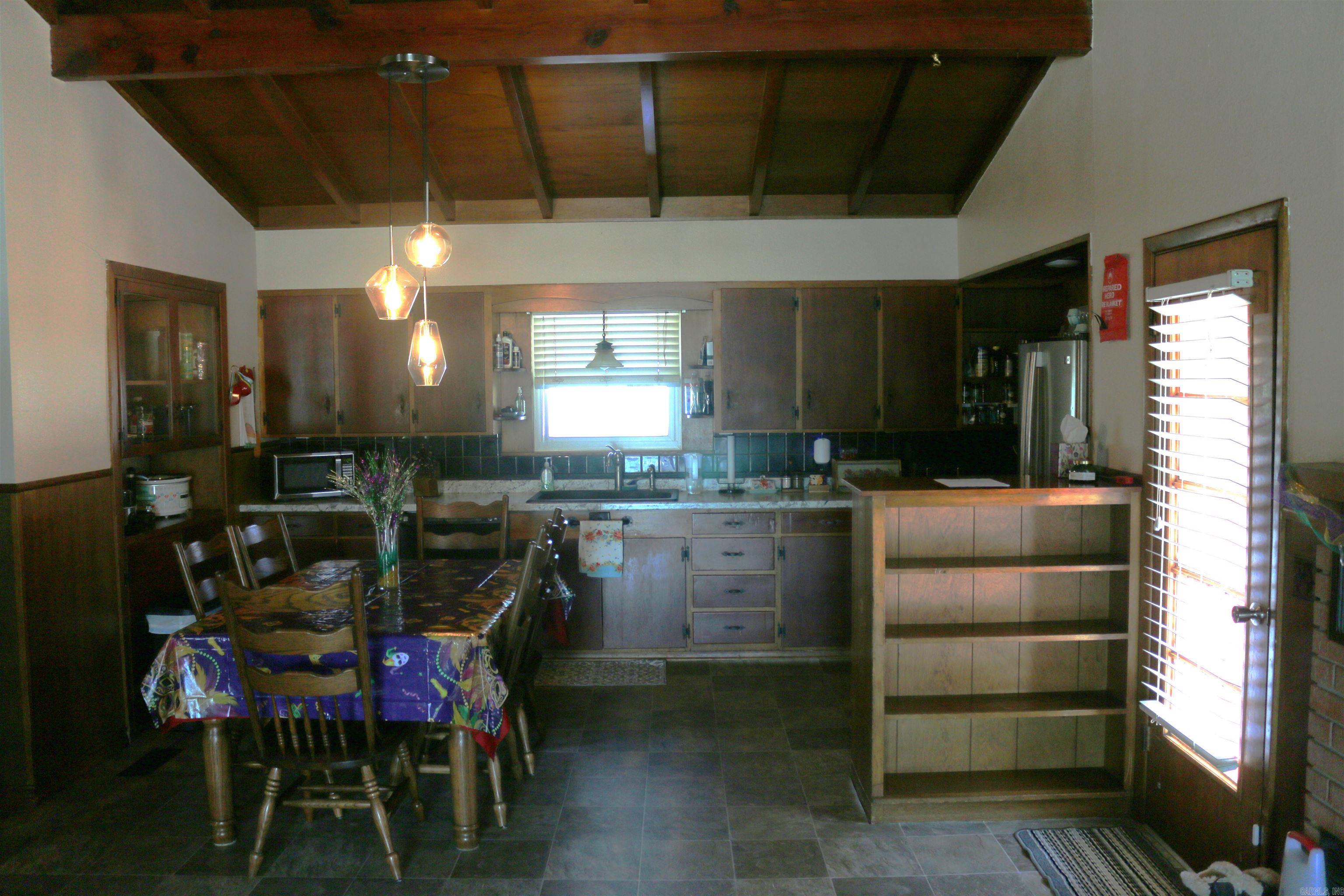 1013 Lakeside Drive Property Photo 42