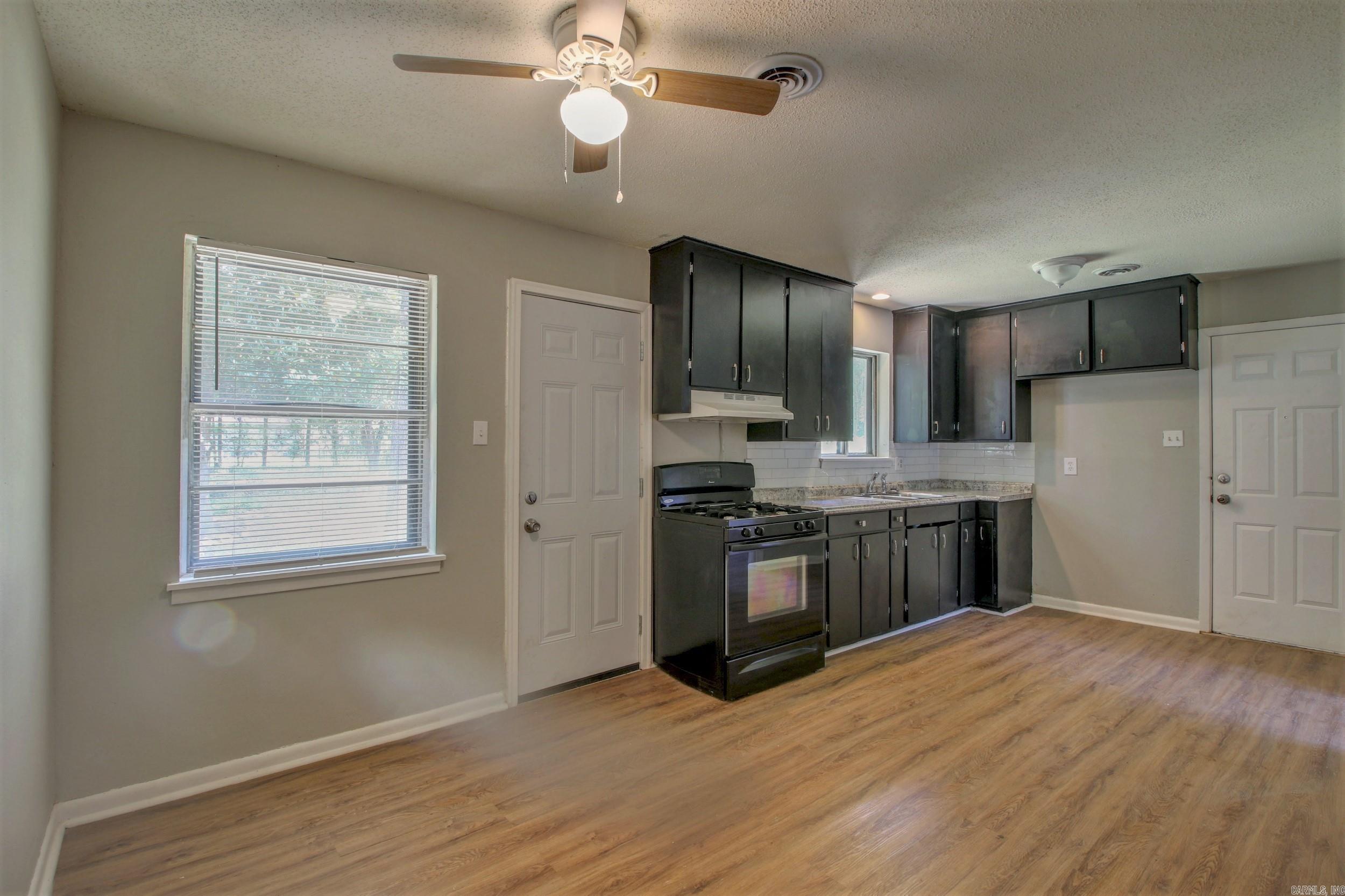 7326 Milford Drive Property Photo 4