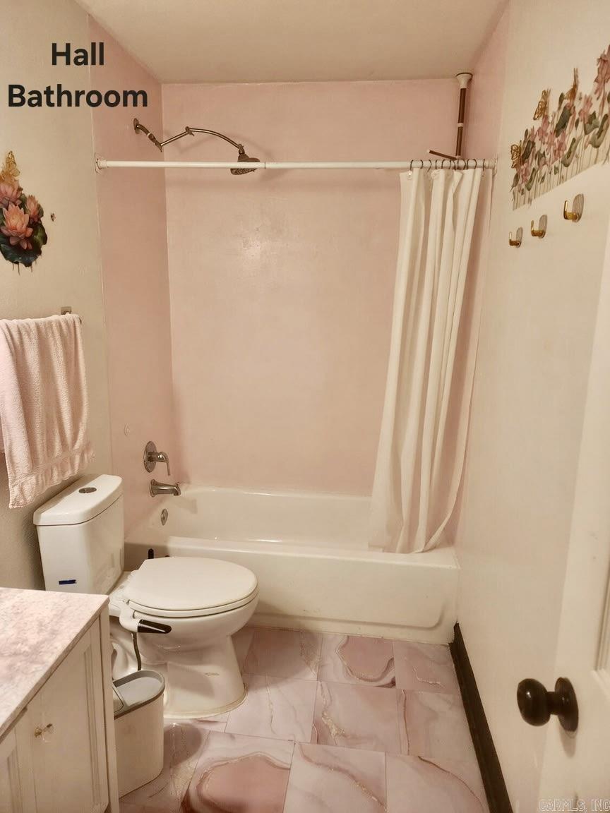 405 W Valley Street Property Photo 16