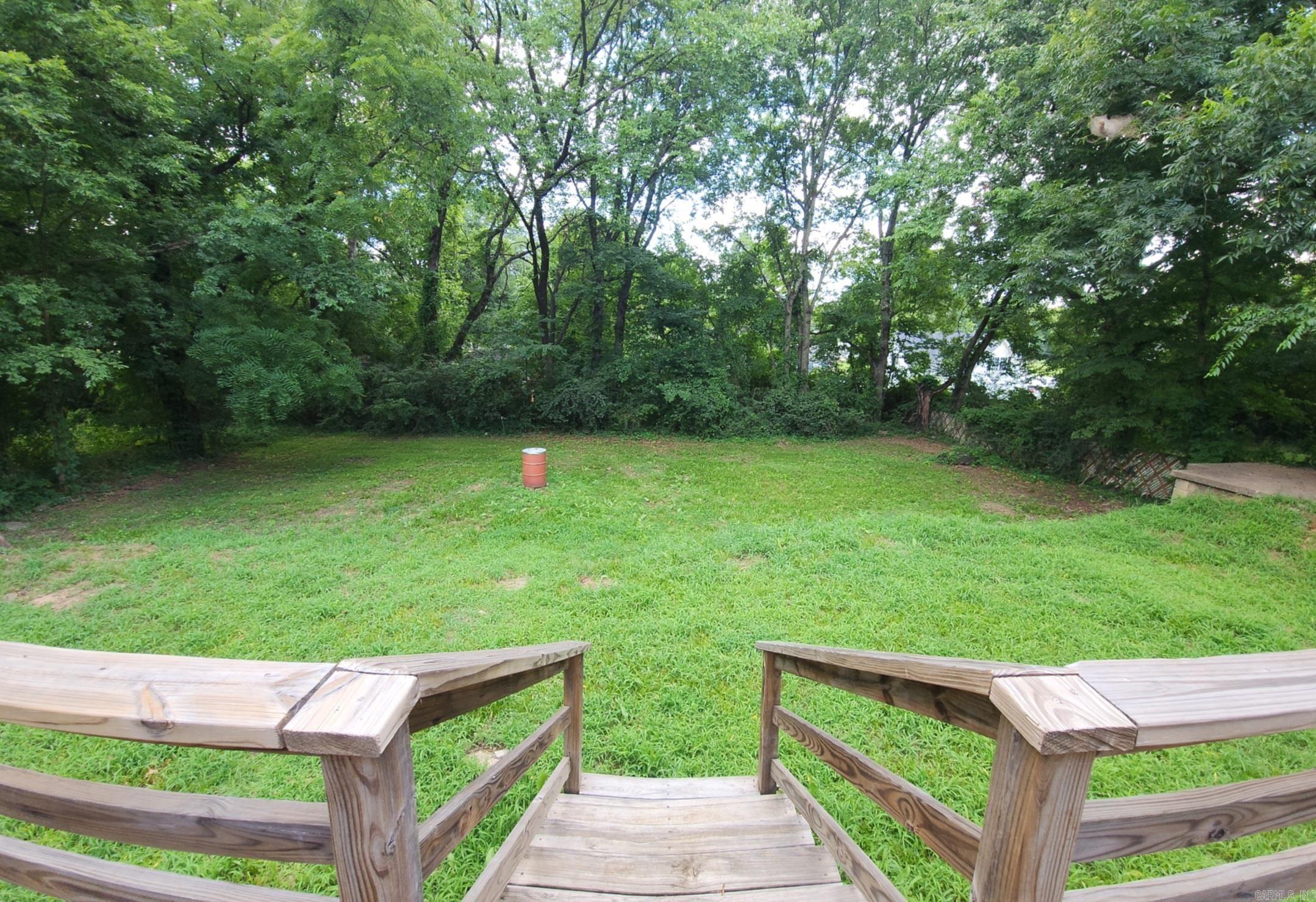 405 W Valley Street Property Photo 26