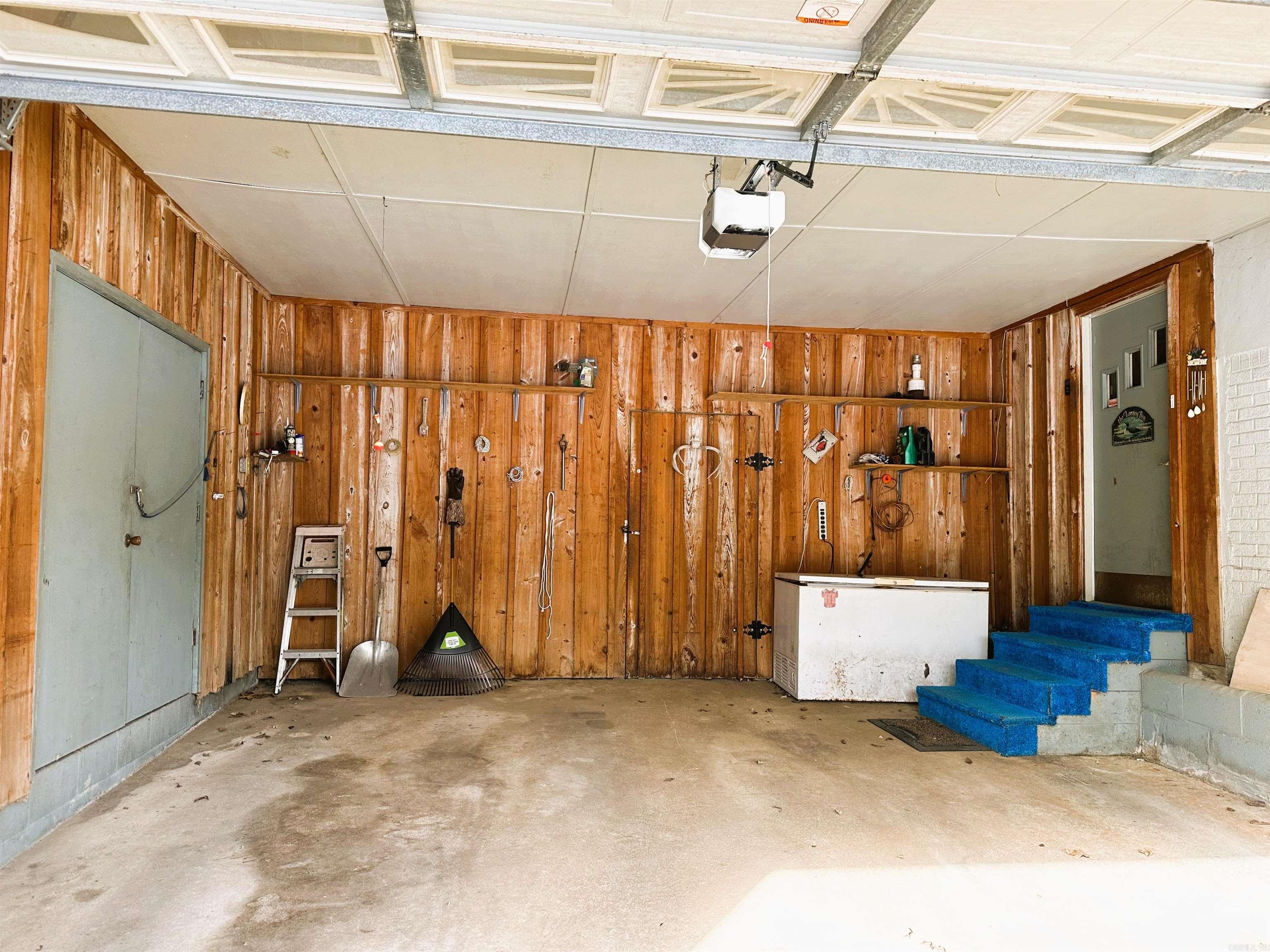 124 Valley Drive Property Photo 6