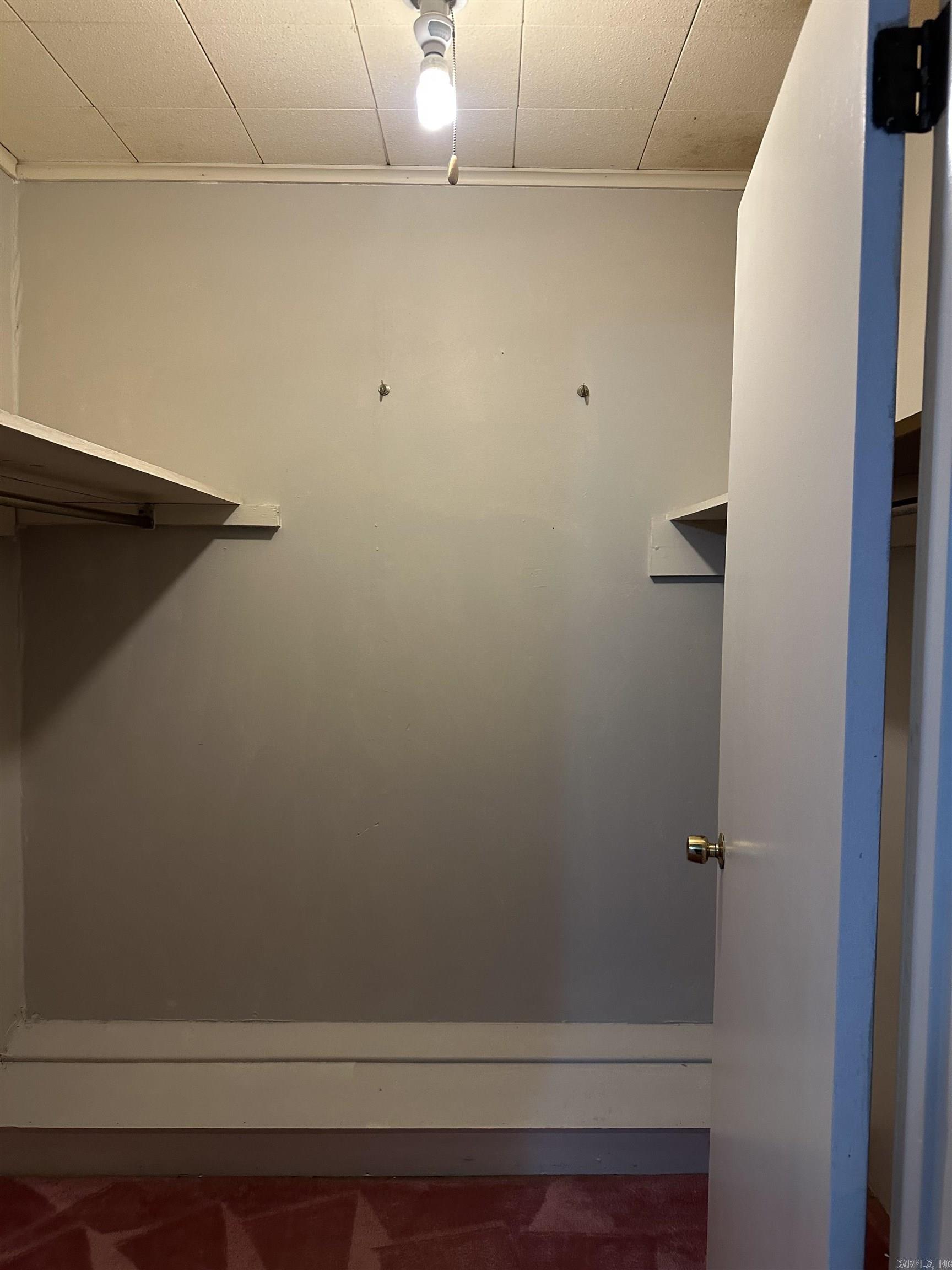 124 Valley Drive Property Photo 13