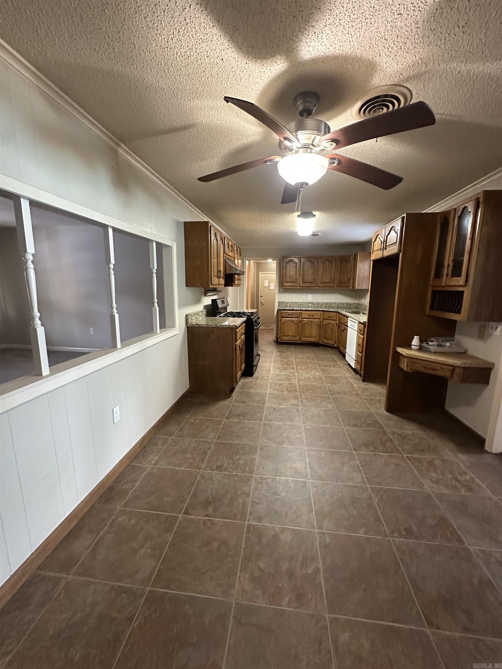 124 Valley Drive Property Photo 32