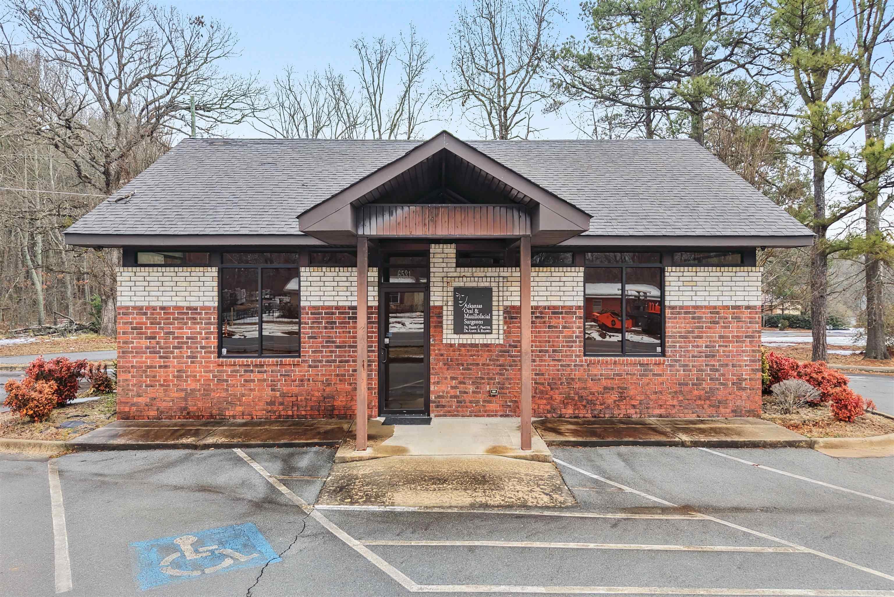 6531 Sheridan Road Property Photo 1