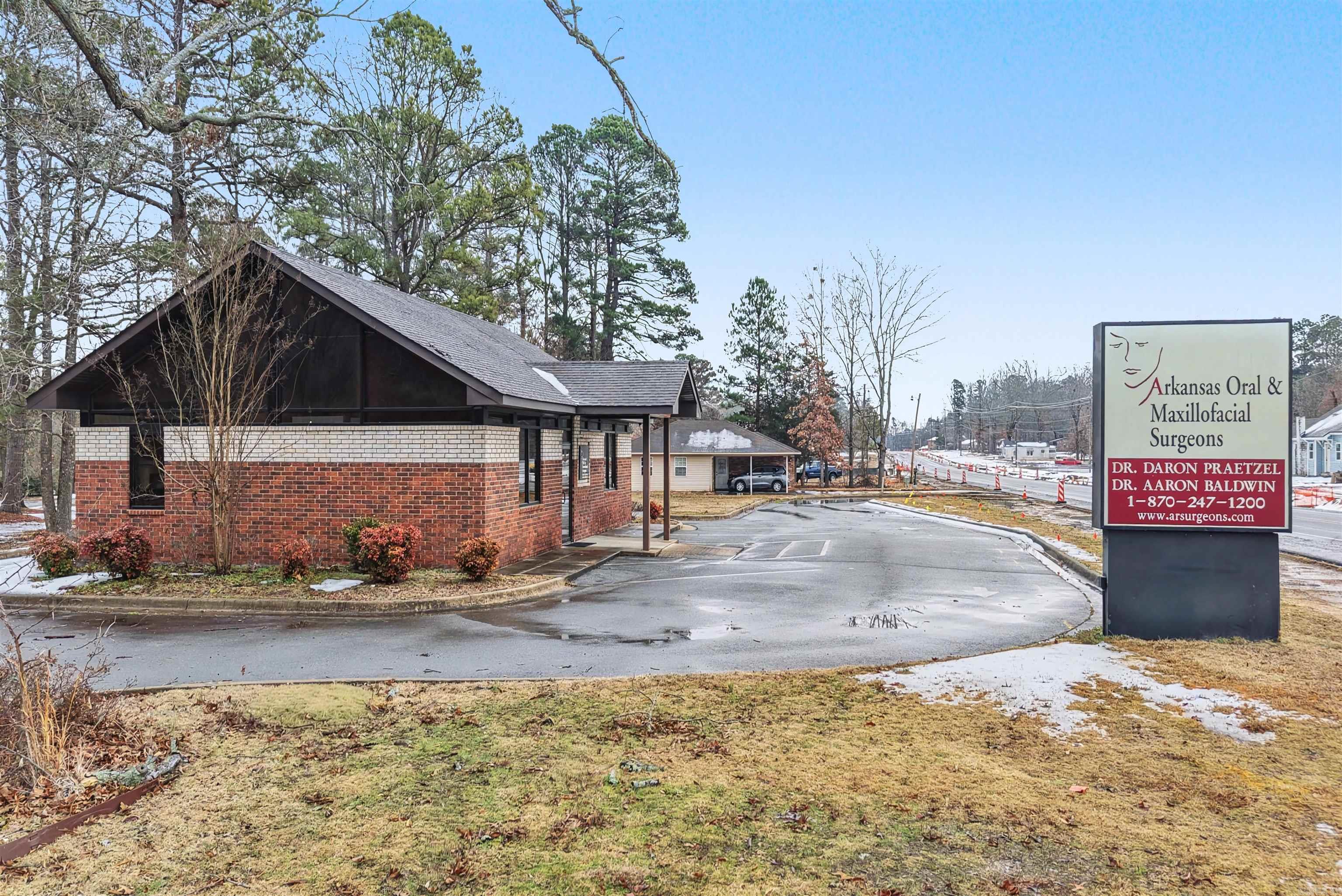 6531 Sheridan Road Property Photo 2