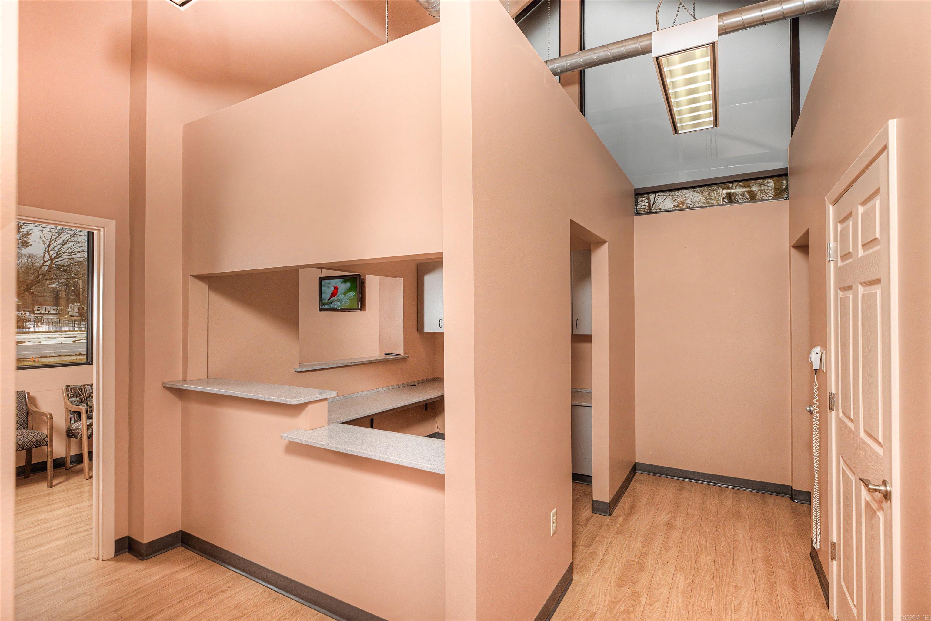6531 Sheridan Road Property Photo 8