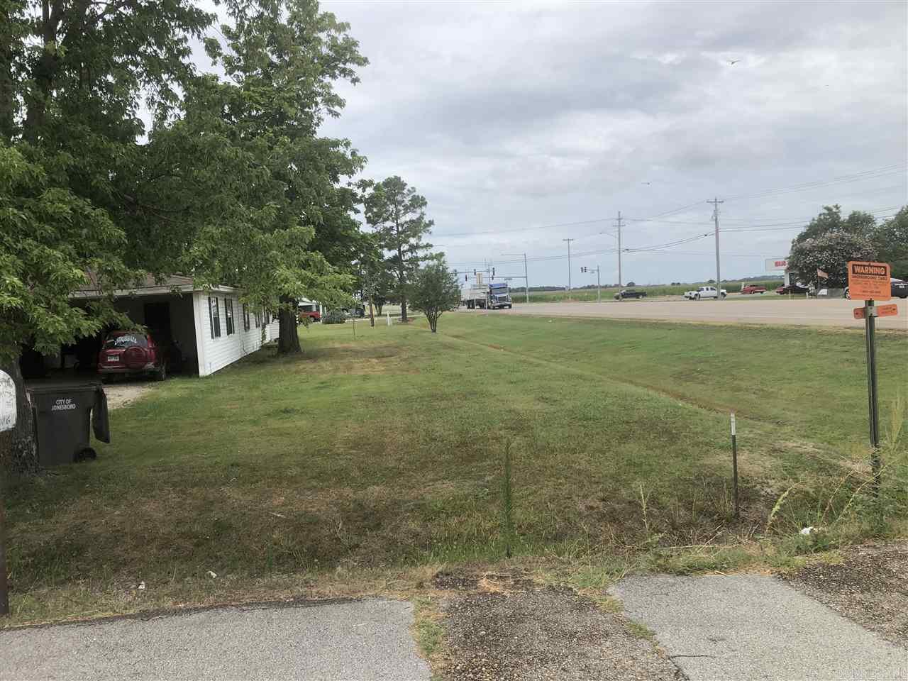 2001 Margo Lane Property Photo 2