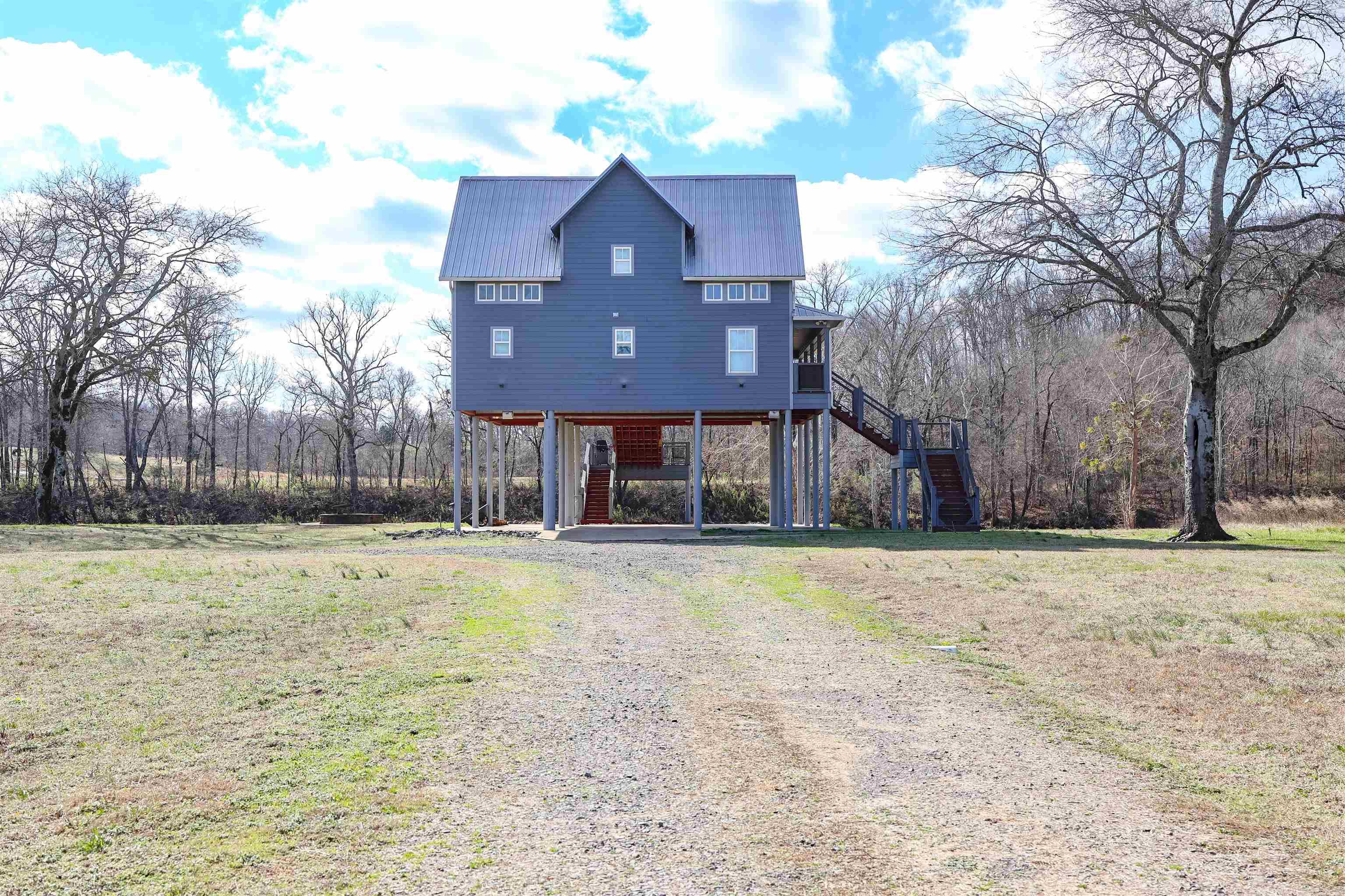 316 Tranquil Ln Property Photo 2