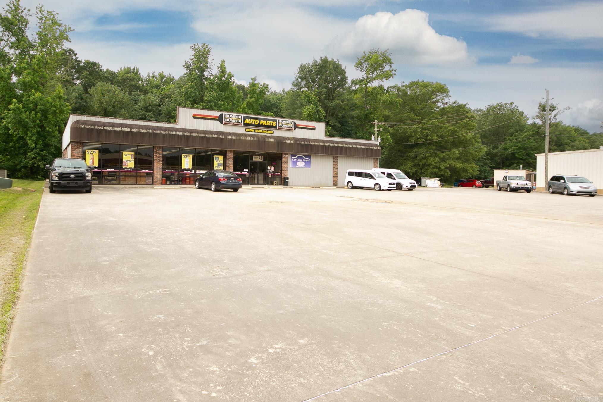 109 Plaza Boulevard Property Photo 7