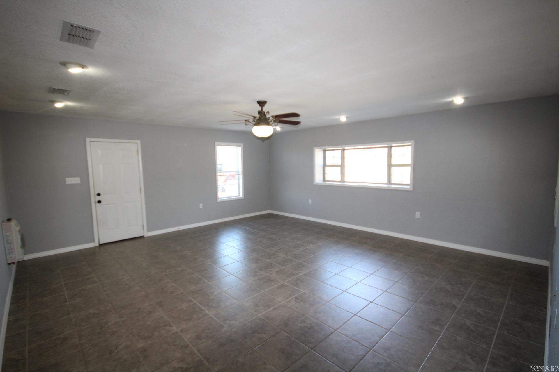 1276 E Hwy. 84 Property Photo 11