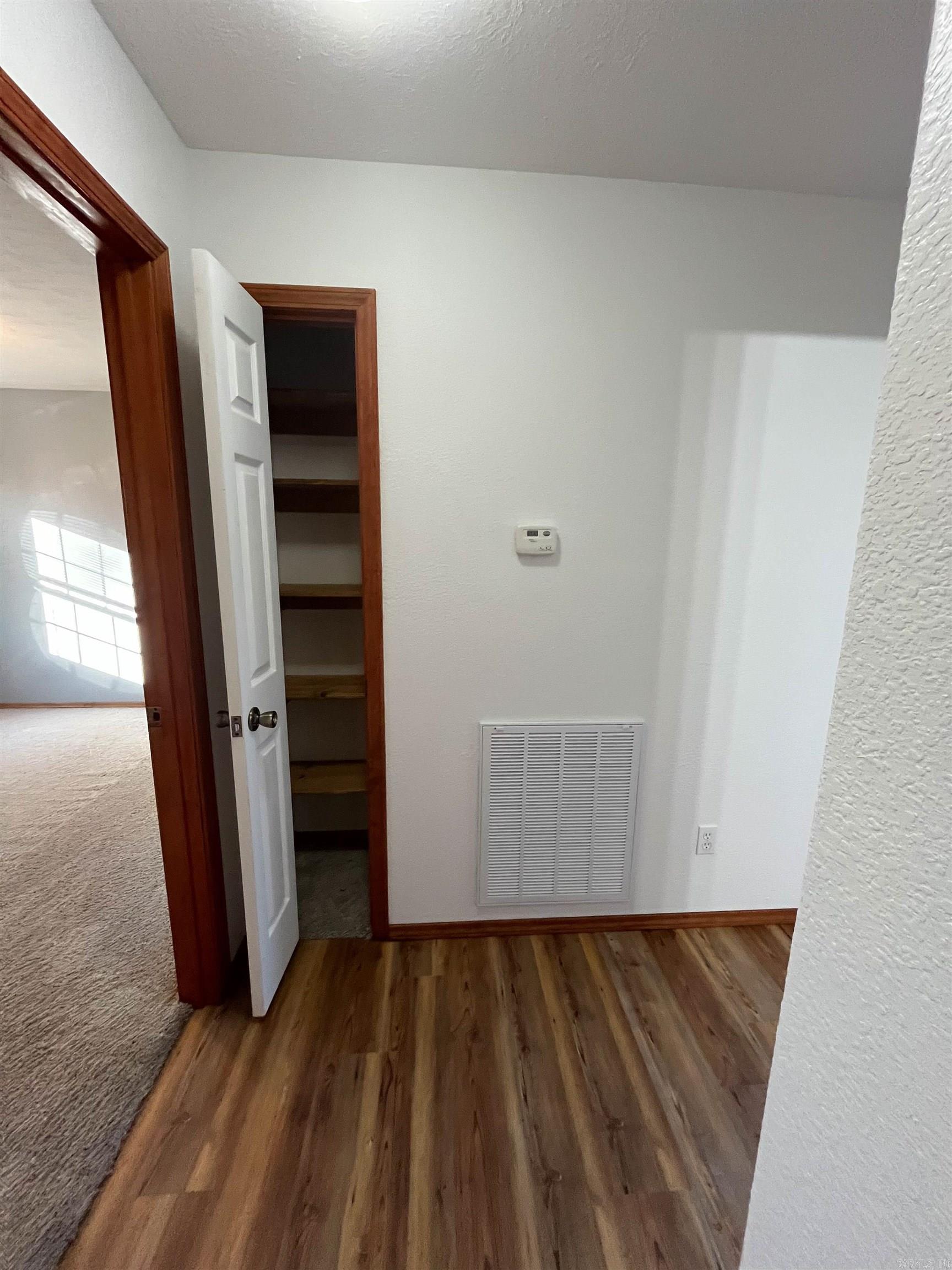 414 Regina Avenue Property Photo 14