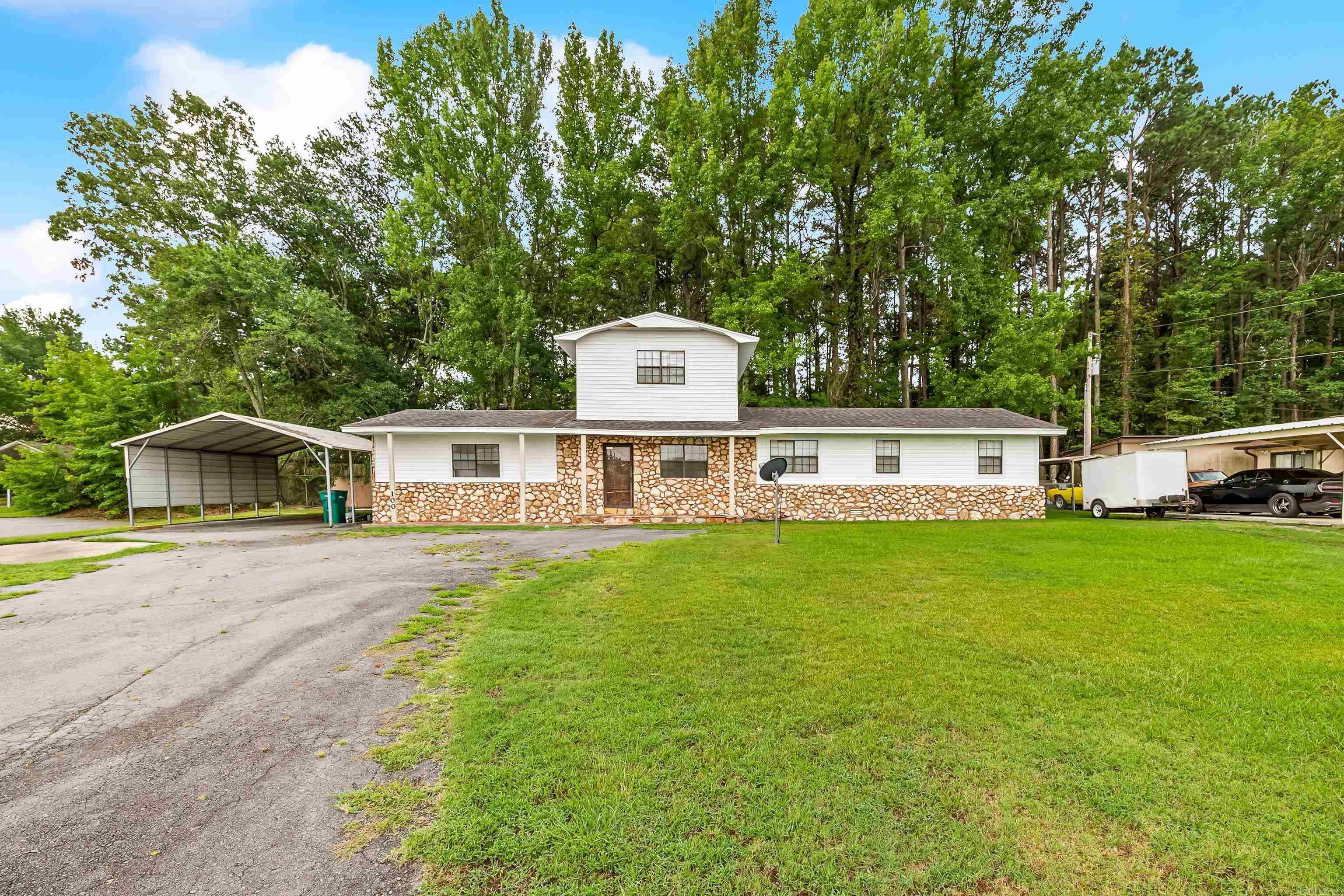 100 White Hall Road Property Photo 1