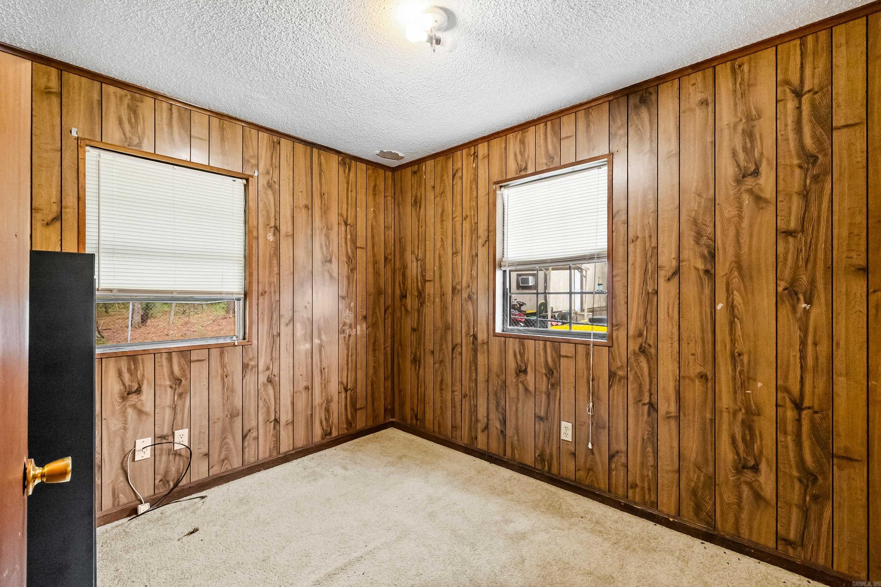 100 White Hall Road Property Photo 10