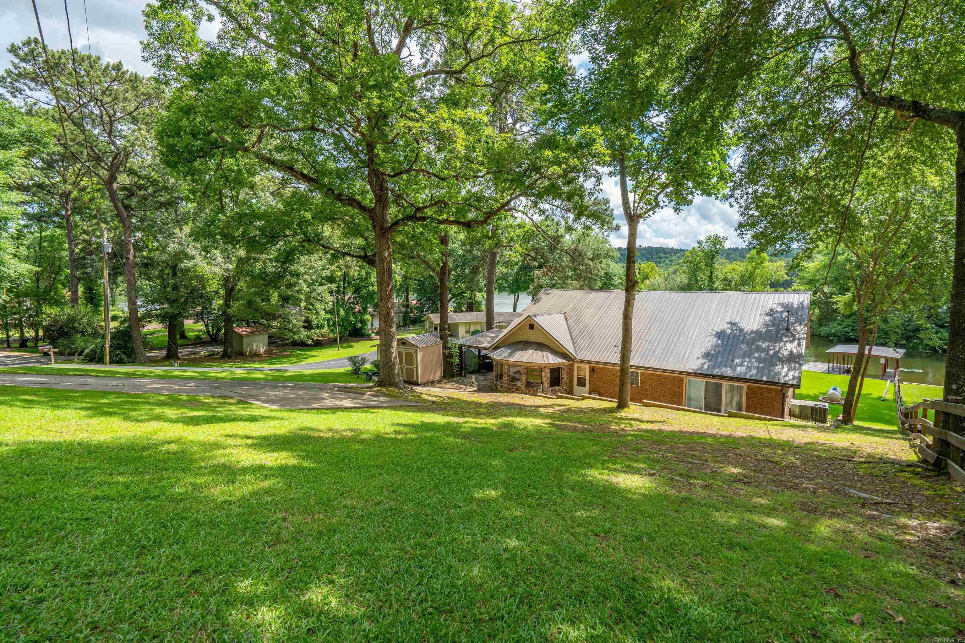 563 Kirschwood Dr Drive