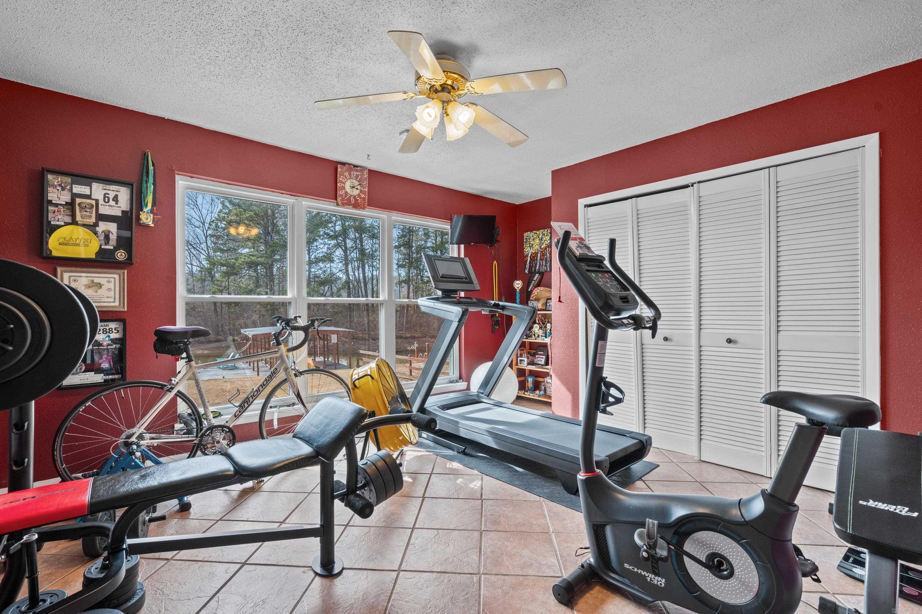 563 Kirschwood Dr Drive Property Photo 17