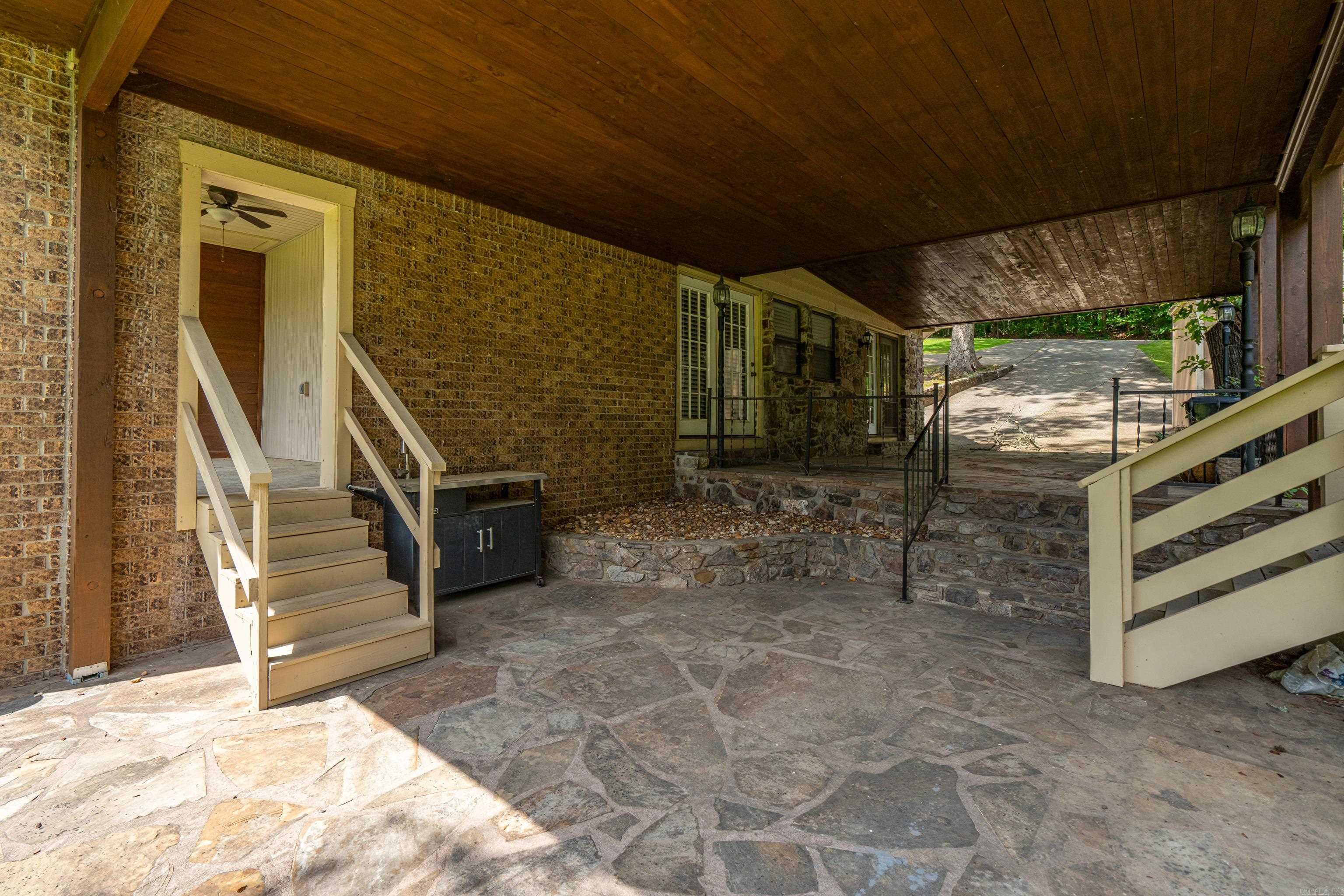 563 Kirschwood Dr Drive Property Photo 34