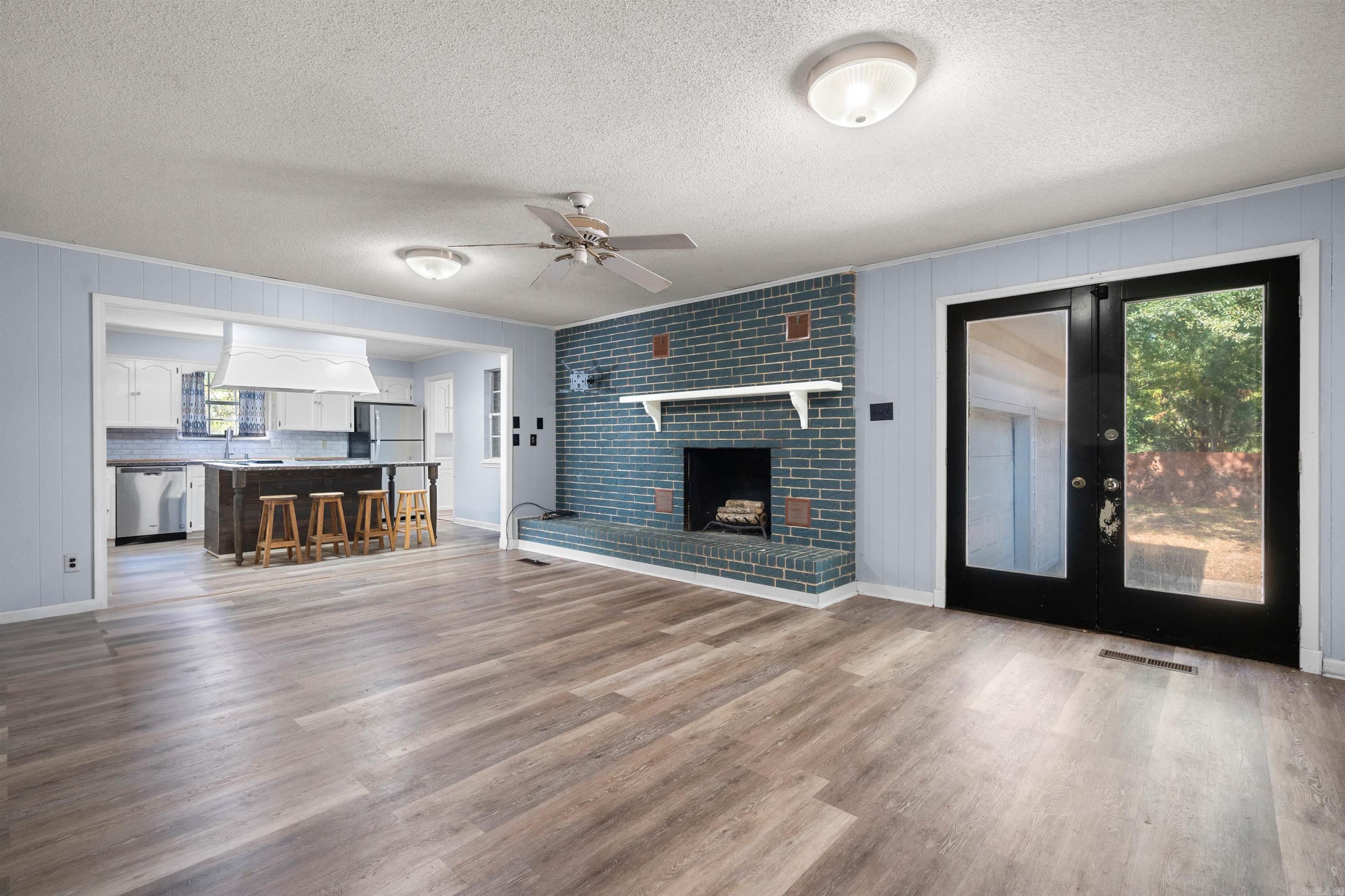 1638 Circle Drive Property Photo 8
