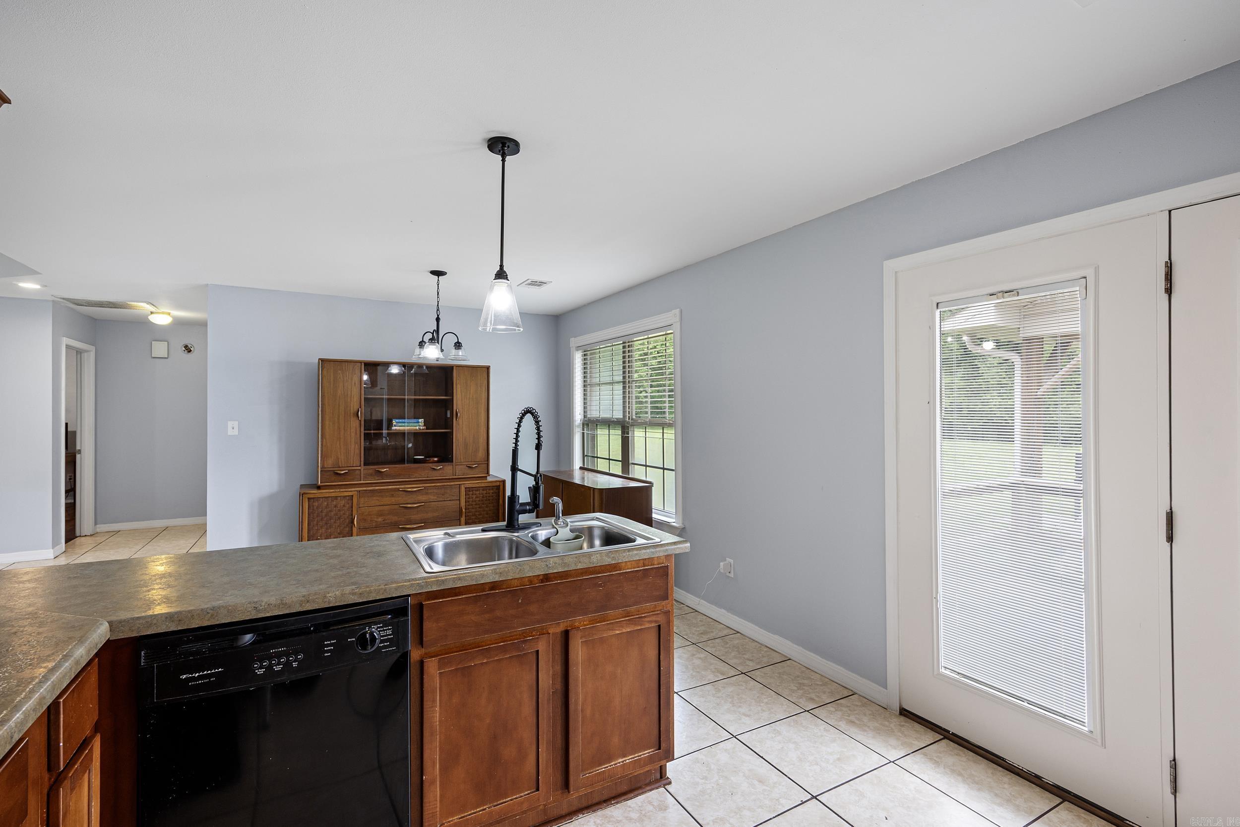 4546 S Sr 105 Highway Property Photo 16