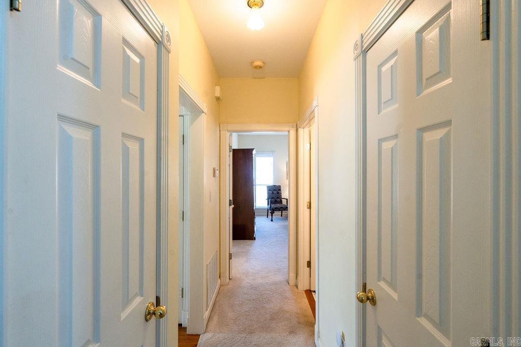 608 River Oaks Boulevard Property Photo 18