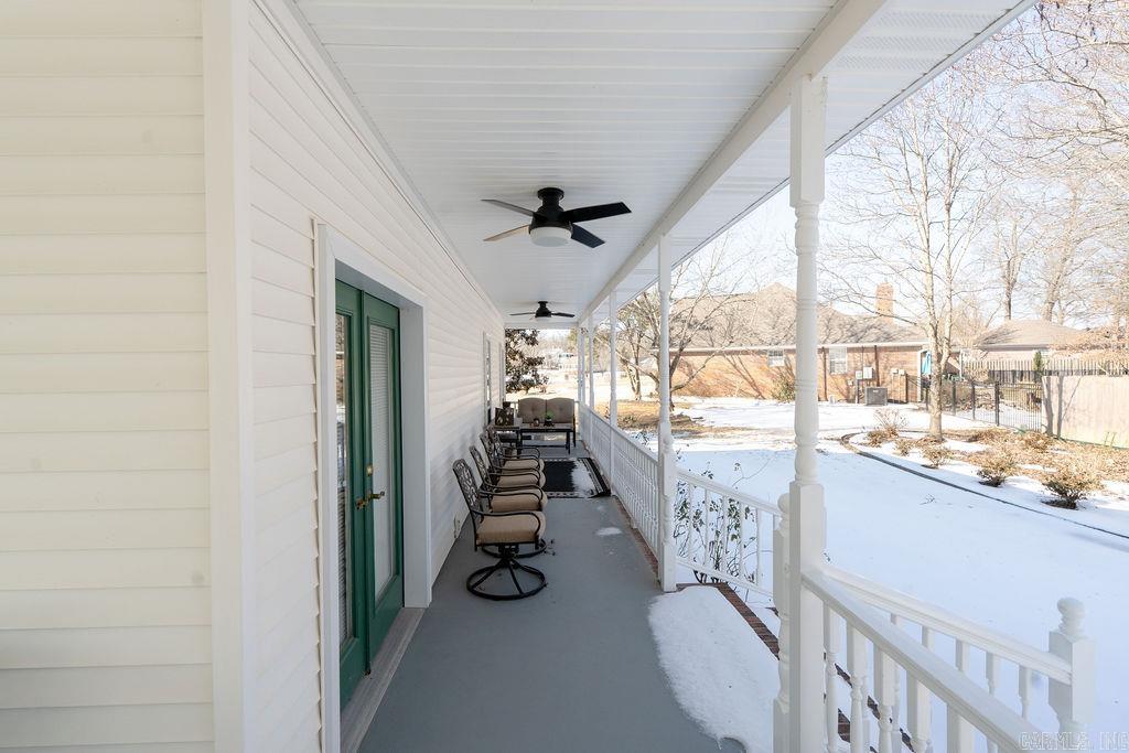 608 River Oaks Boulevard Property Photo 41