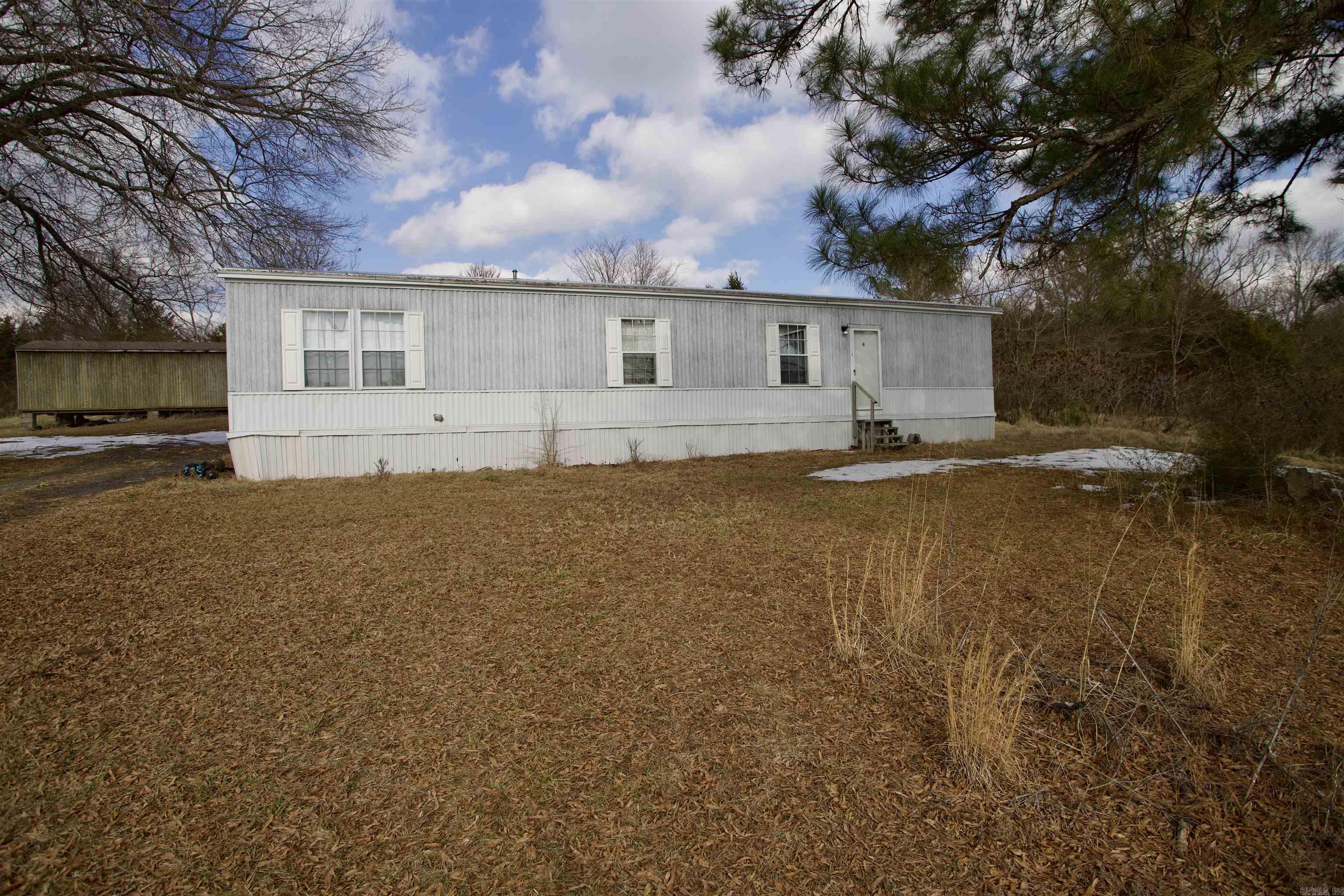 40 Pine Cone Lane Property Photo 6