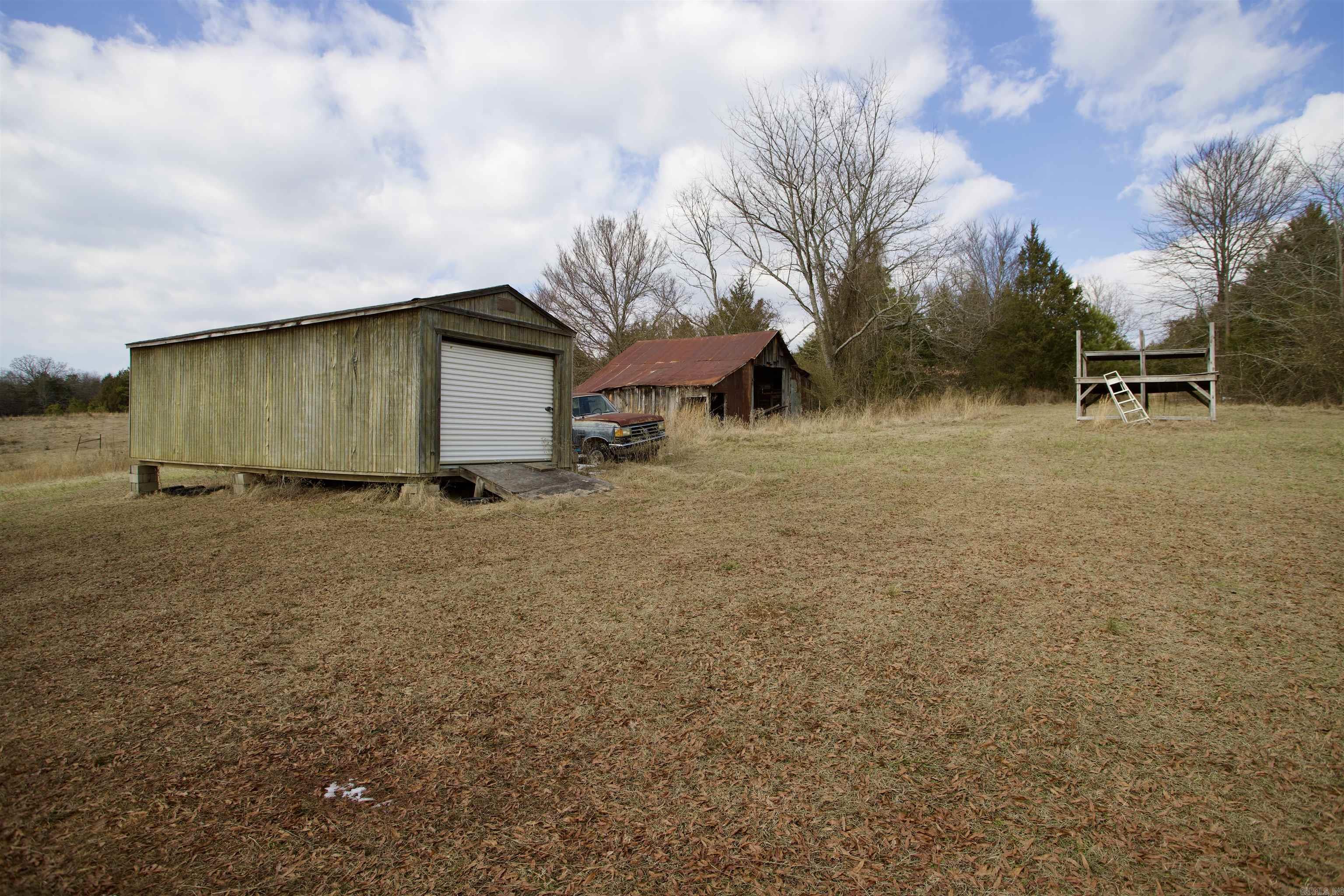 40 Pine Cone Lane Property Photo 7