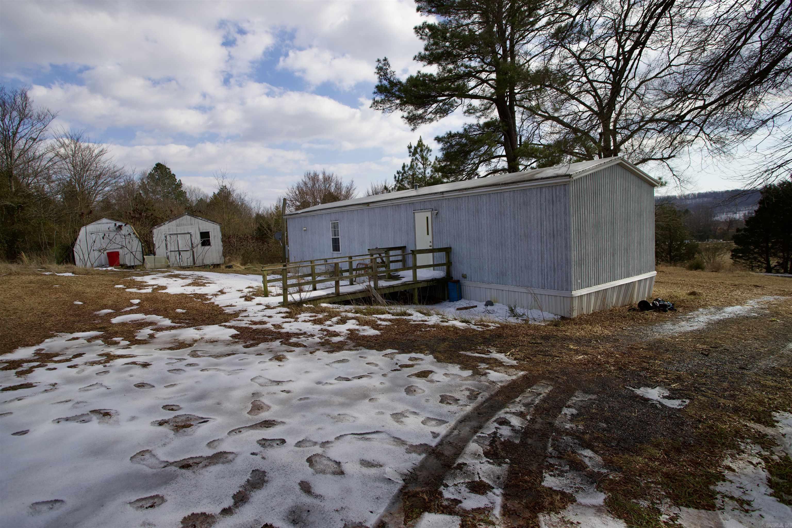 40 Pine Cone Lane Property Photo 8