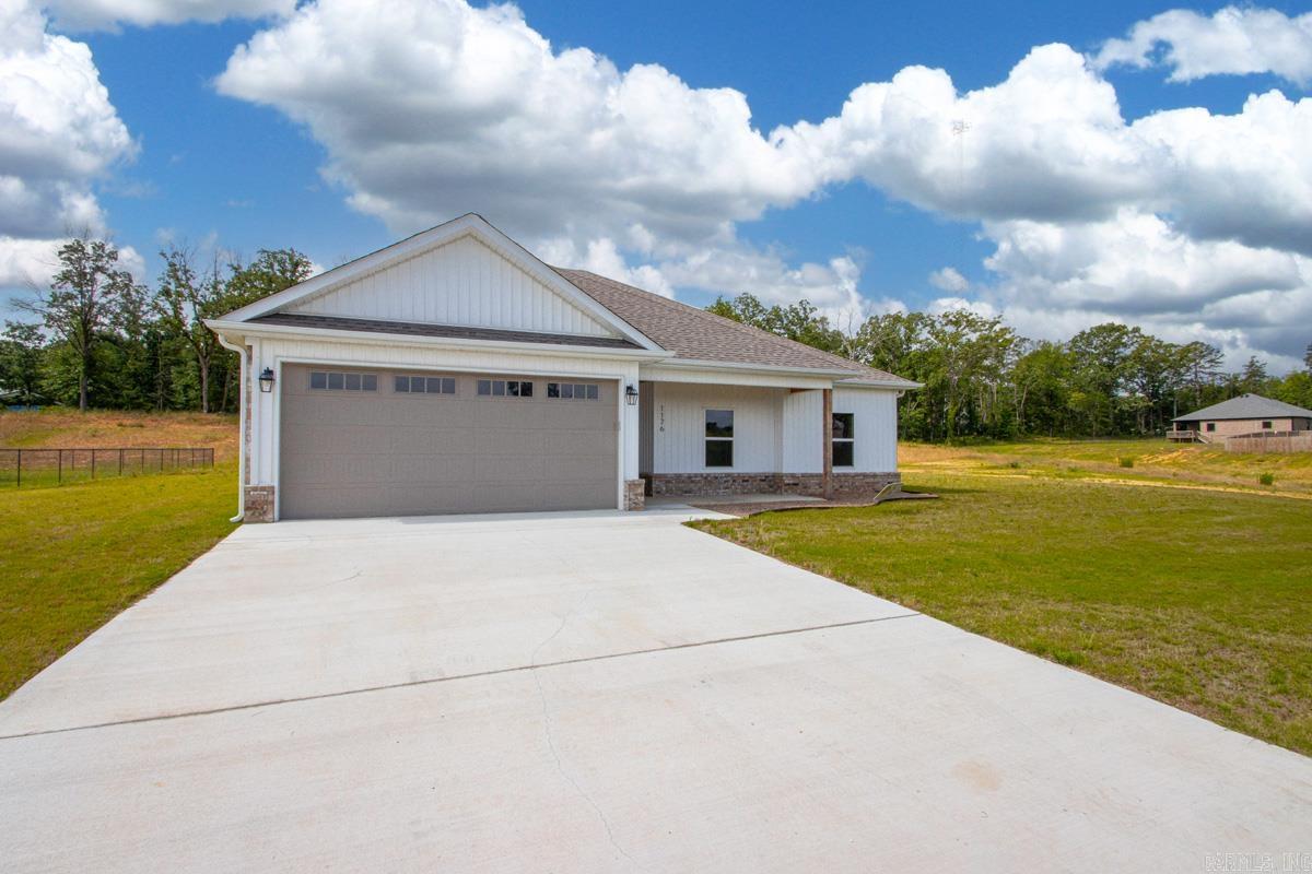 1176 Duke Drive Property Photo 3