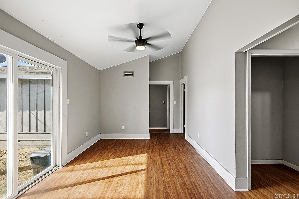 10209 Ronald Drive Property Photo 13