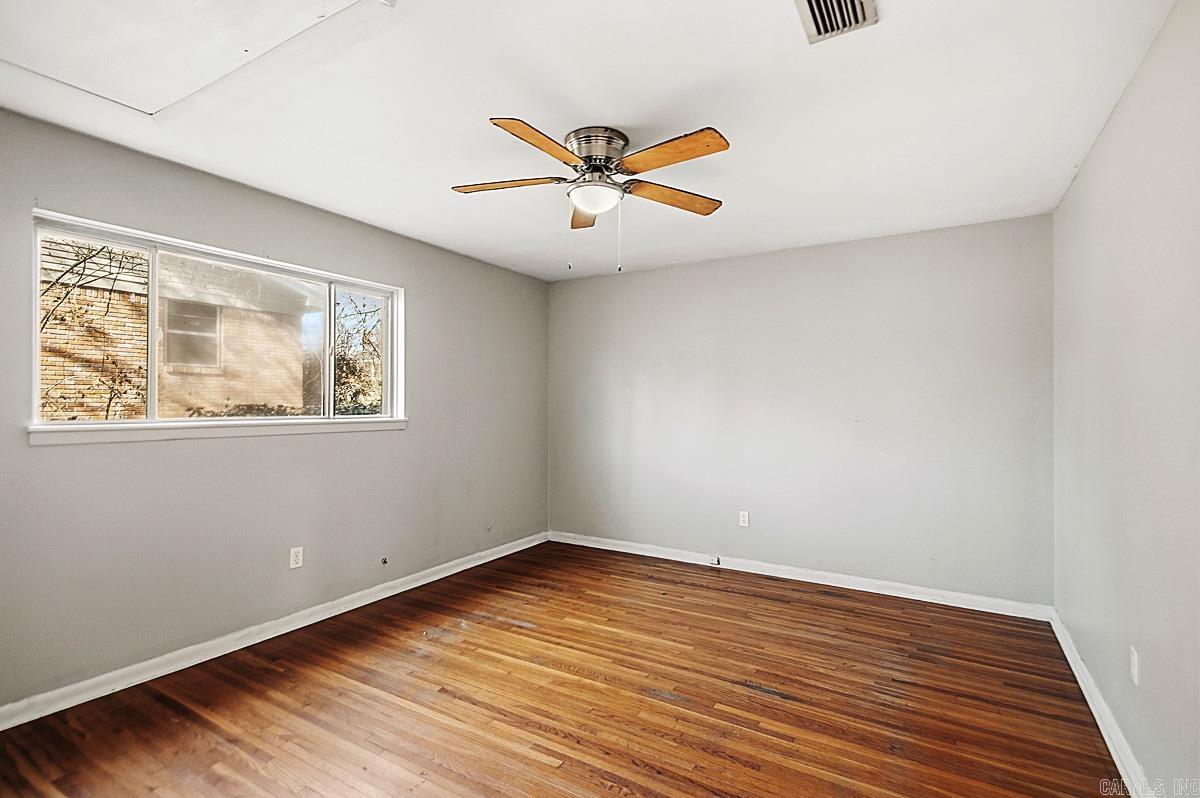10209 Ronald Drive Property Photo 20