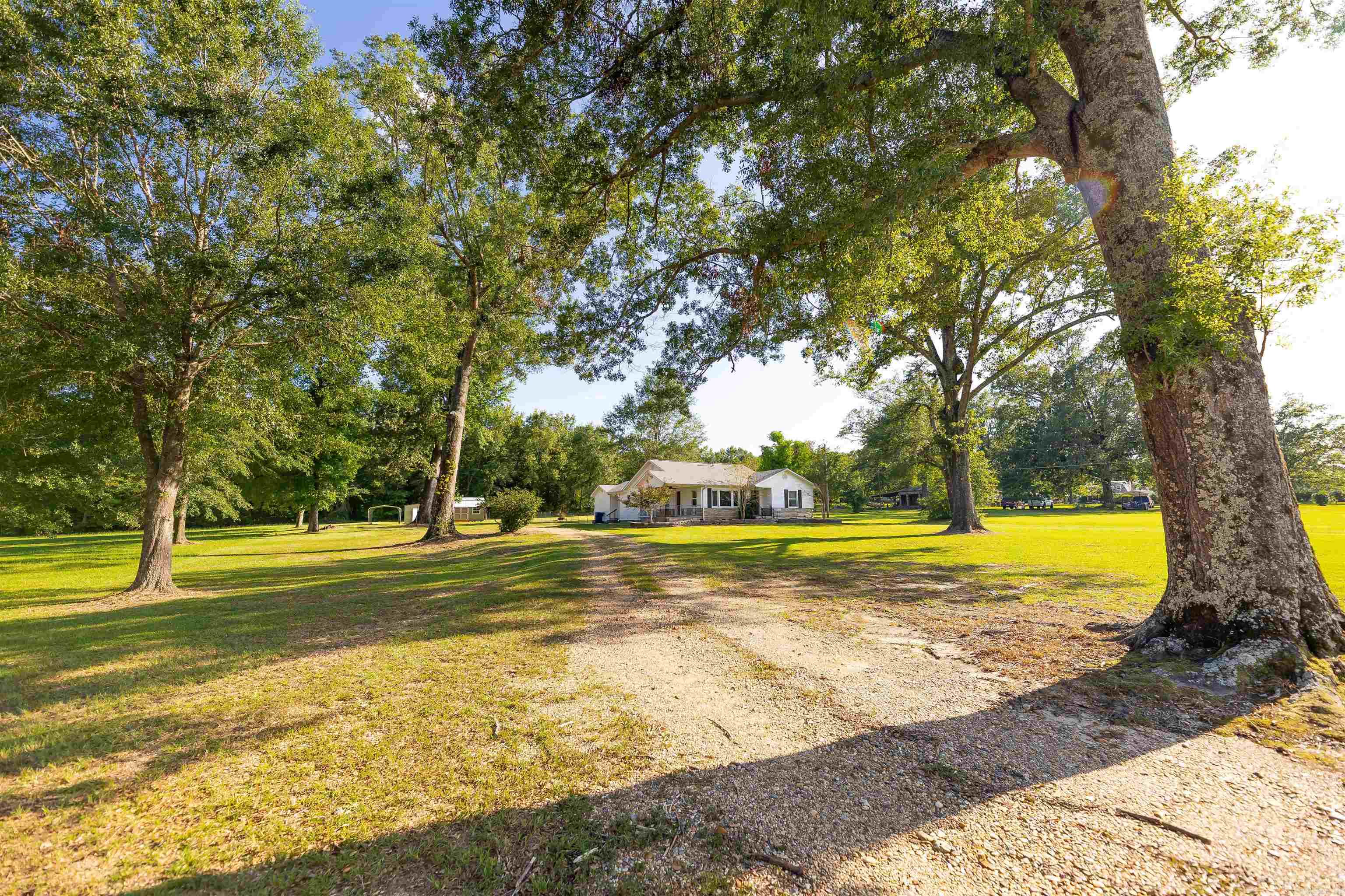 1515 Carroll Rd Property Photo 7