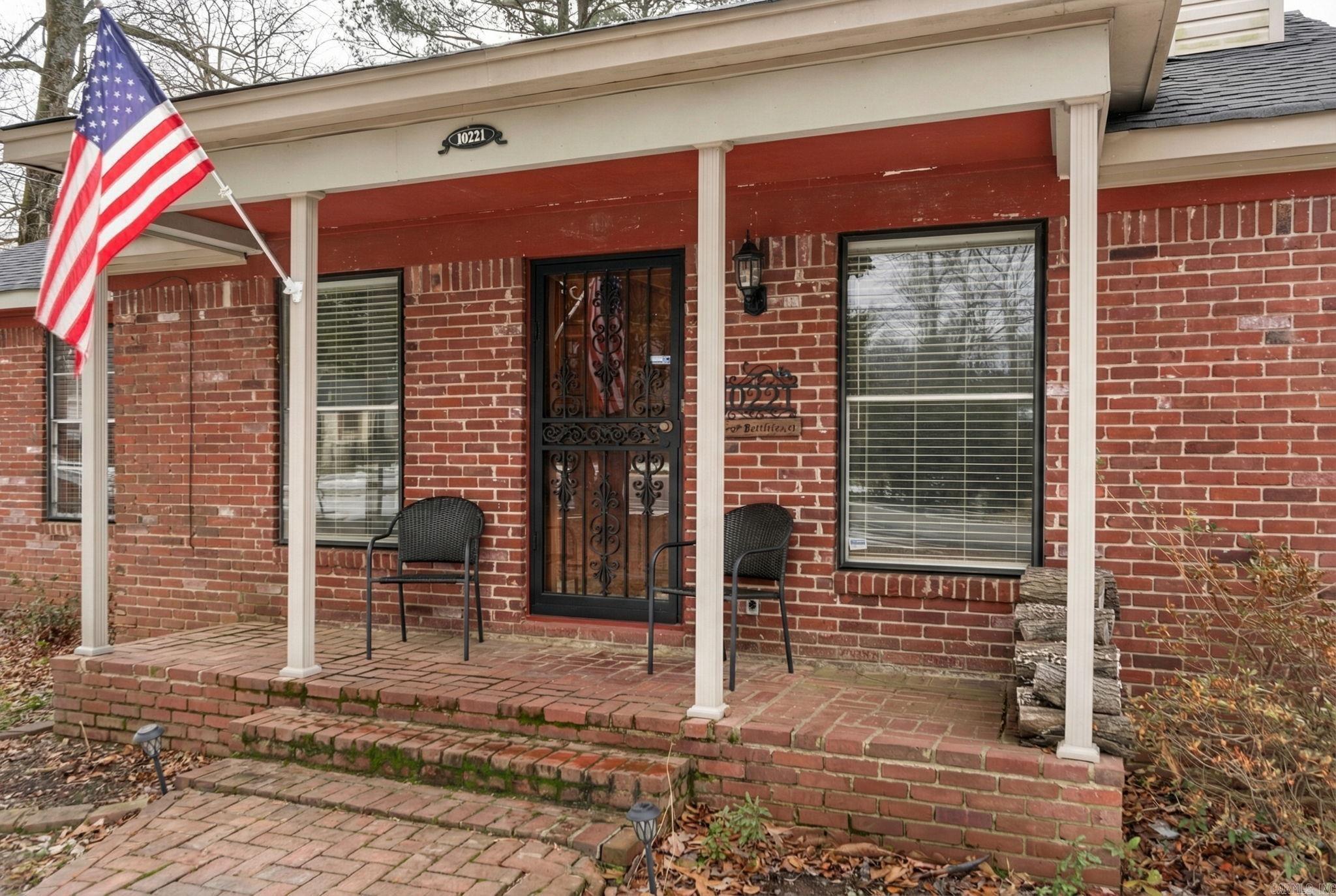 10221 Lanehart Road Property Photo 3