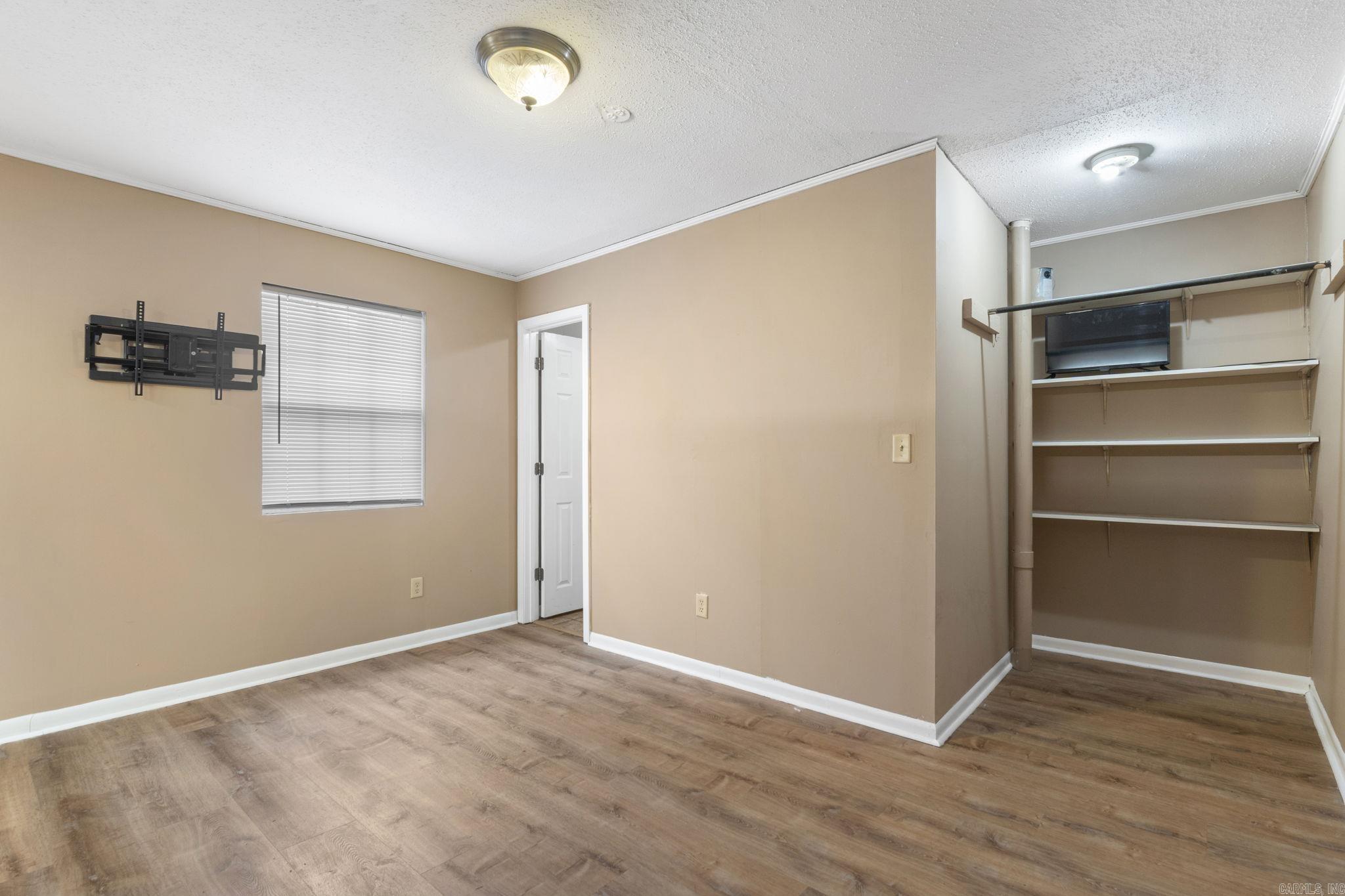 10223 Lanehart Road Property Photo 4
