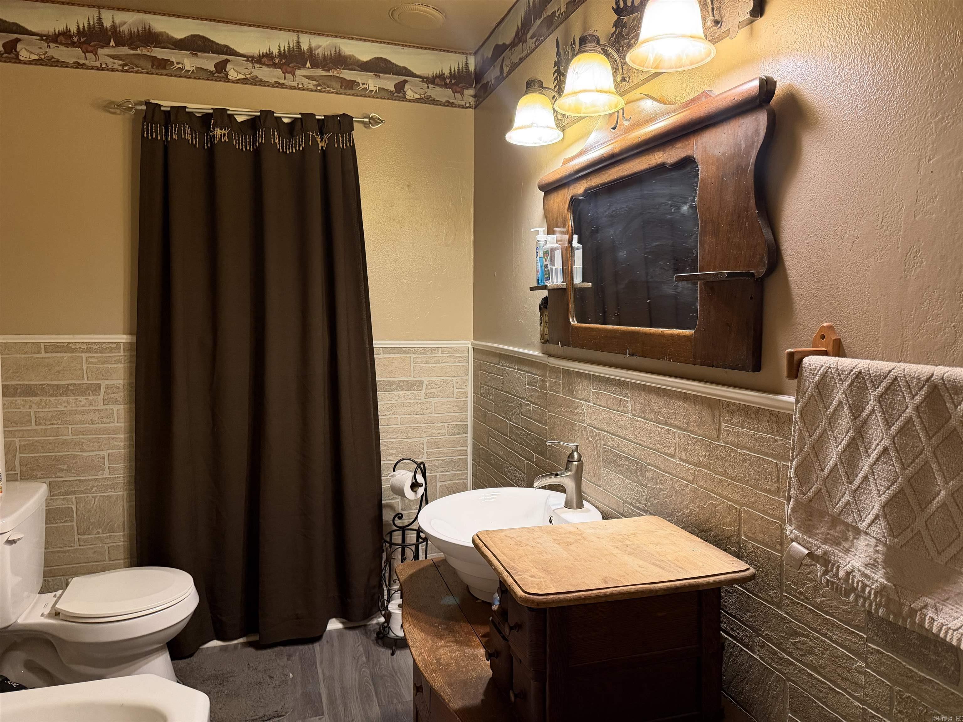 512 West Street Property Photo 19