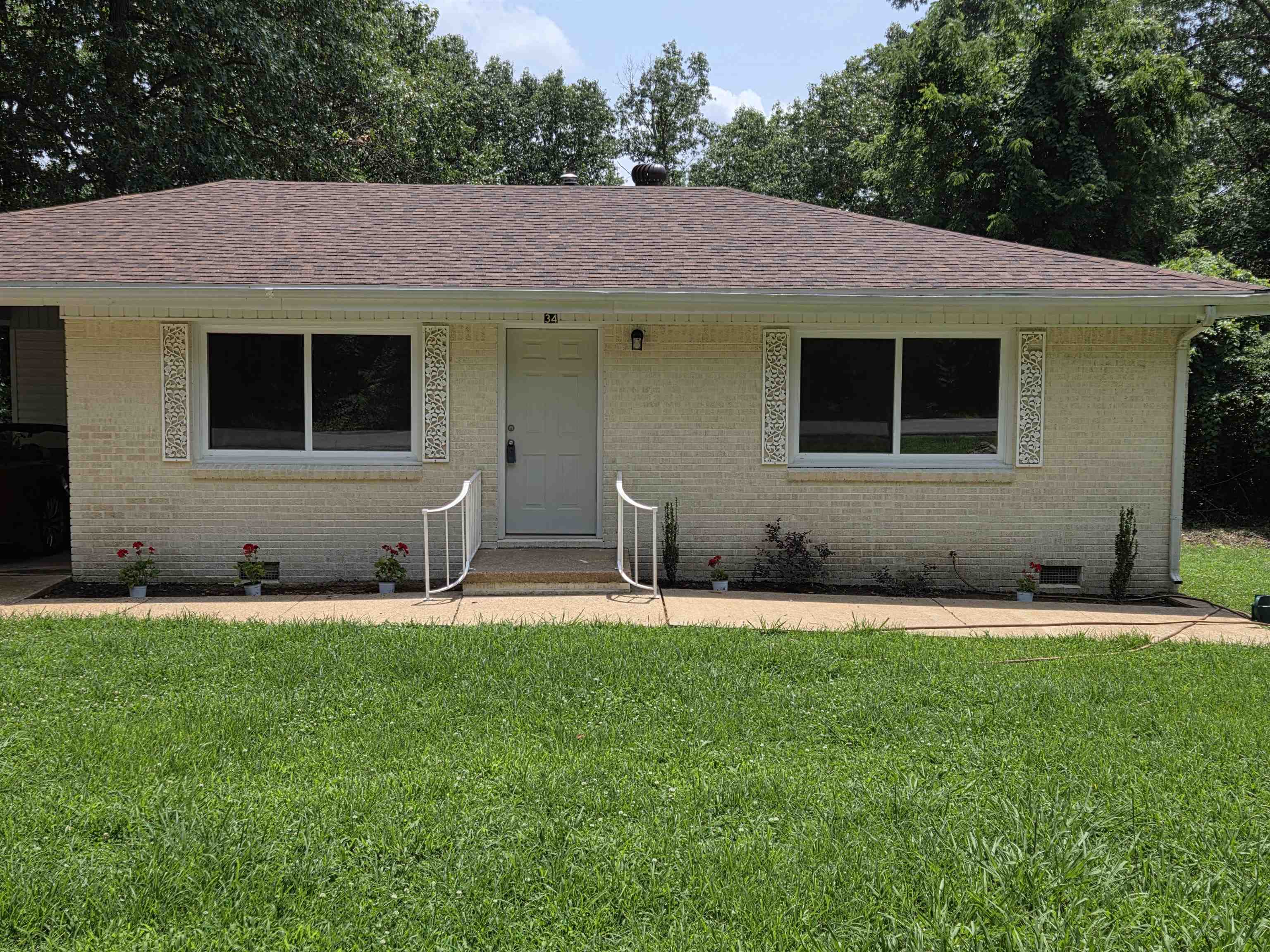 34 Sequoyah Ridge Road Property Photo 1