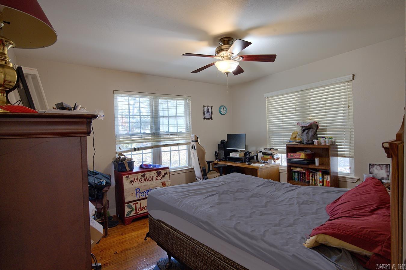 602 E Sevier St Property Photo 14
