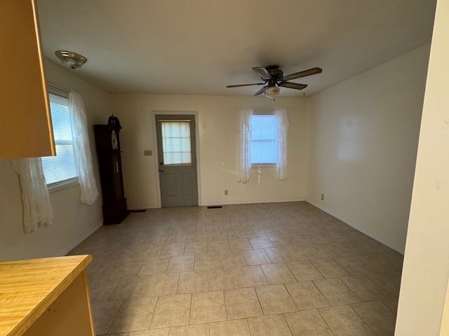 403 N Pavilion Lane Property Photo 8