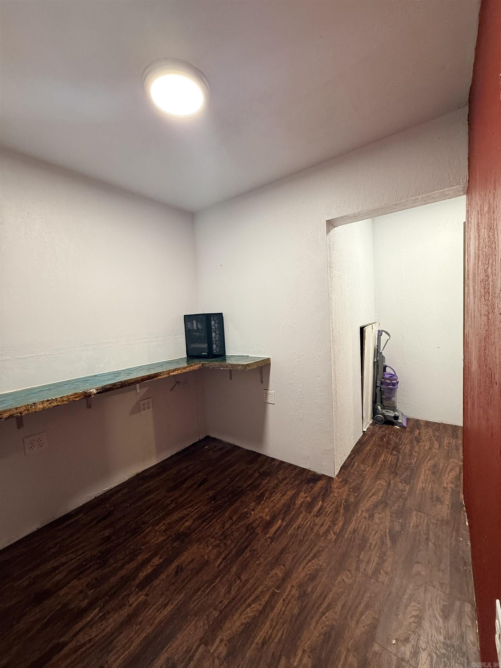 21329 Meadows Acres Drive Property Photo 5