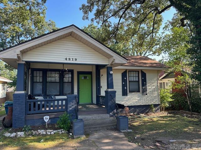 4819 Lee Avenue Property Photo 1