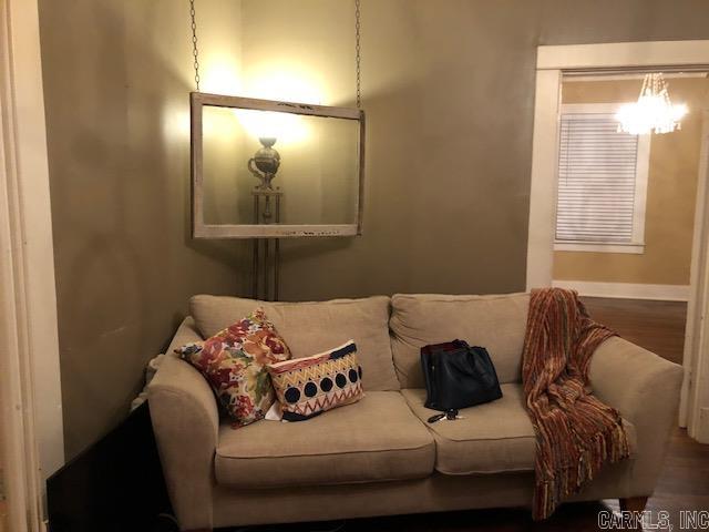 4819 Lee Avenue Property Photo 3