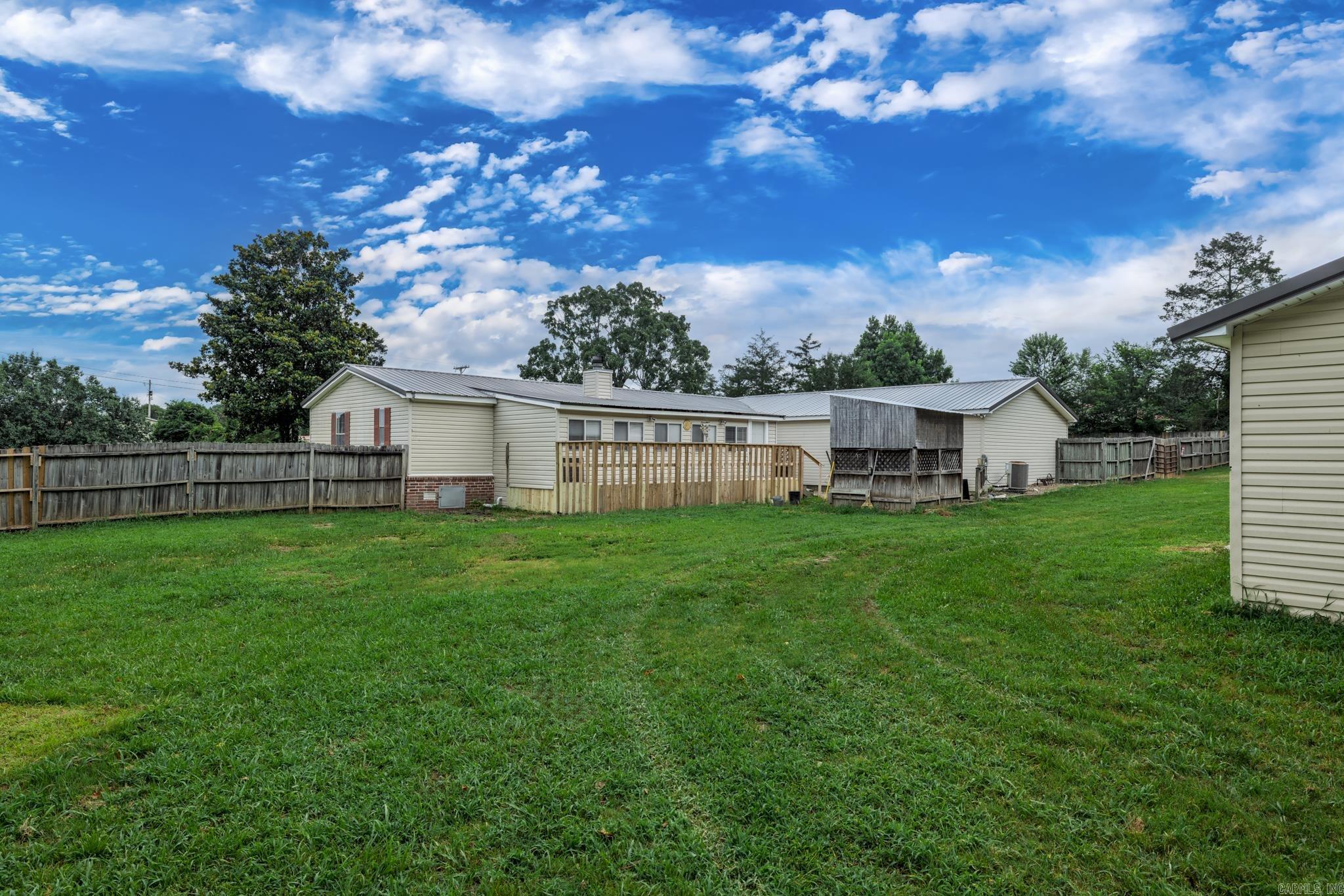 1001 Crystal Hill Road Property Photo 4