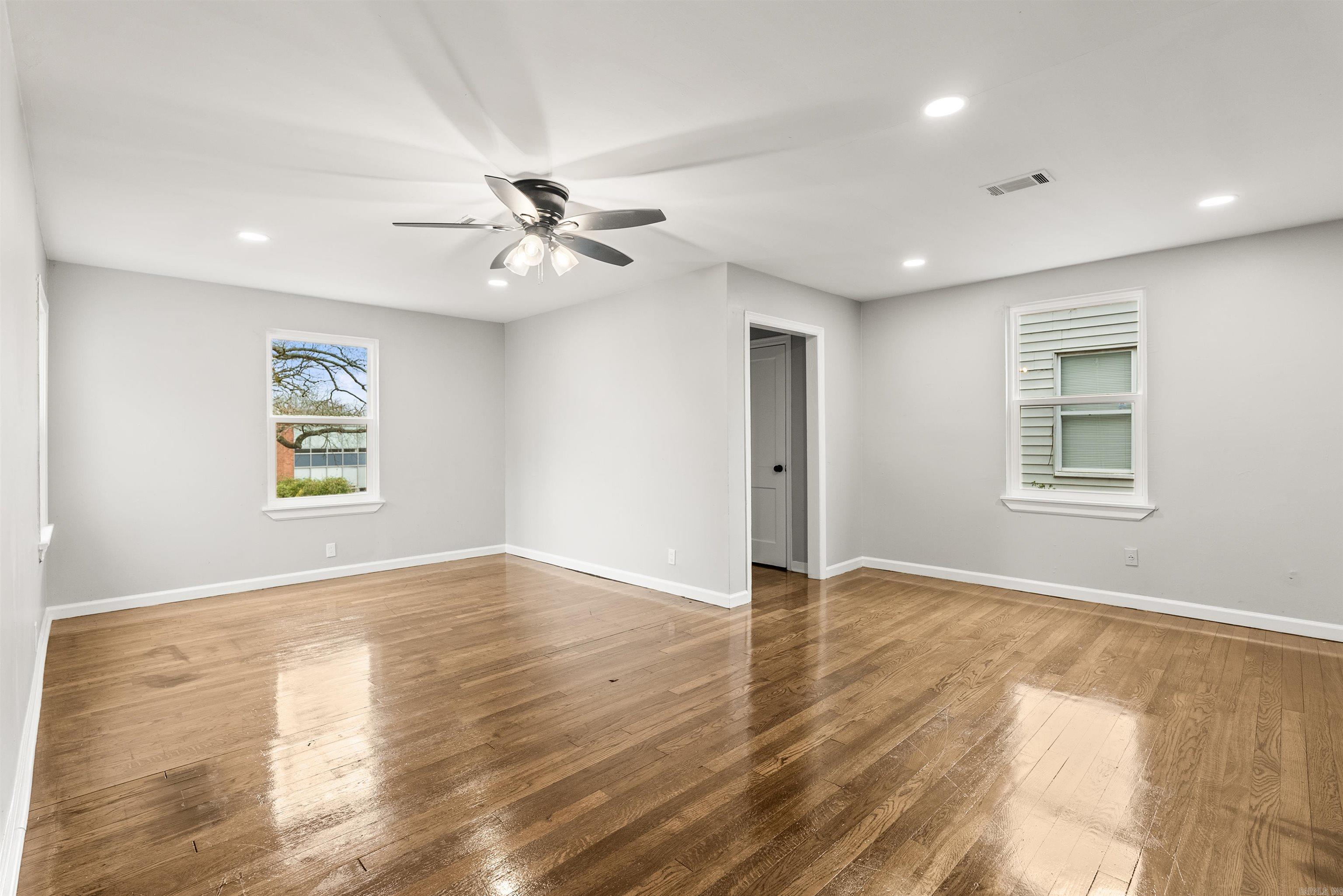 2111 S Tyler Street Property Photo 2