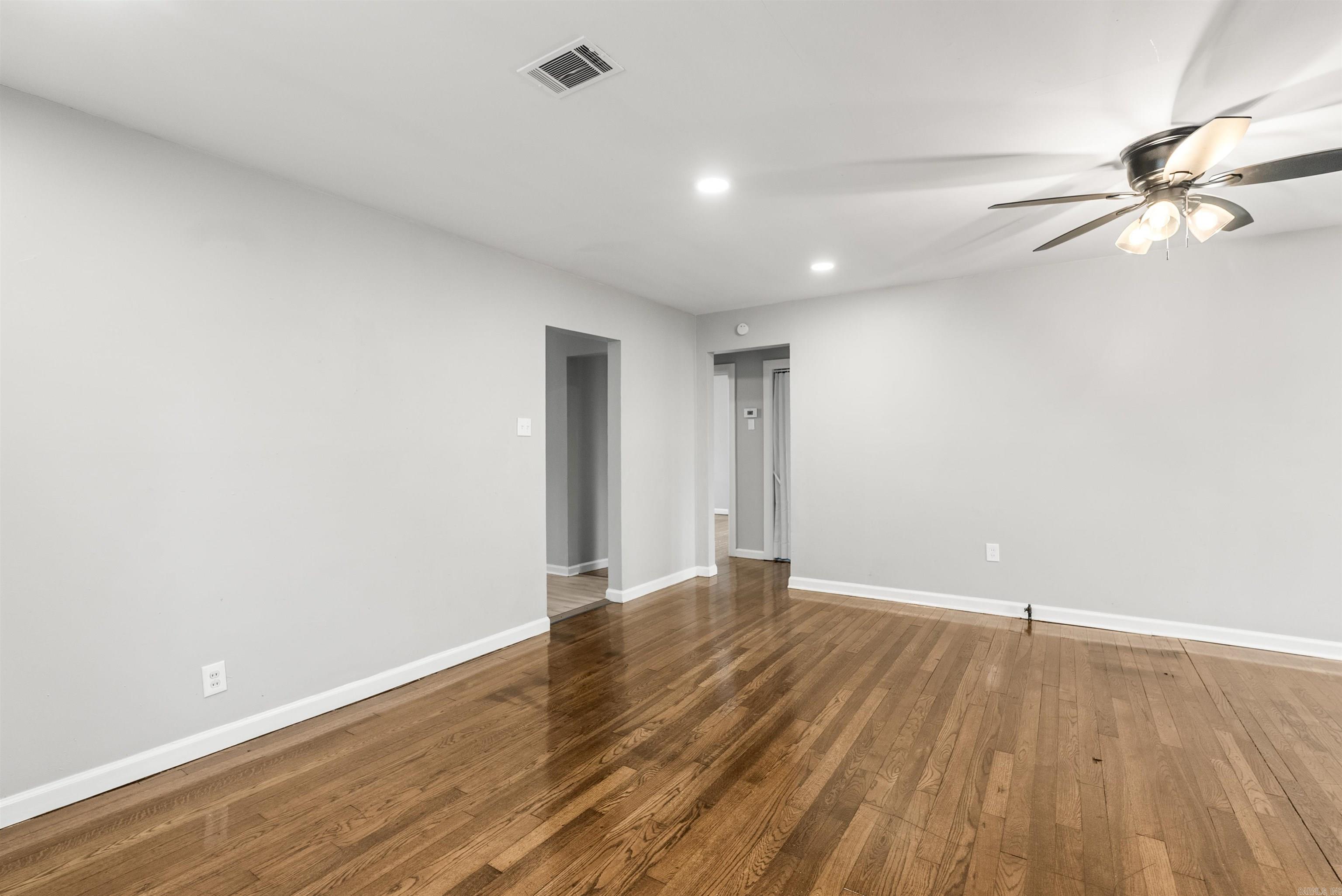 2111 S Tyler Street Property Photo 4