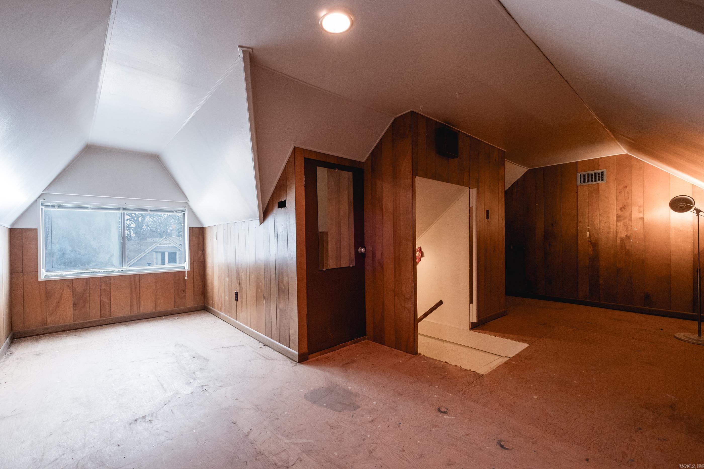 4820 Crestwood Drive Property Photo 44